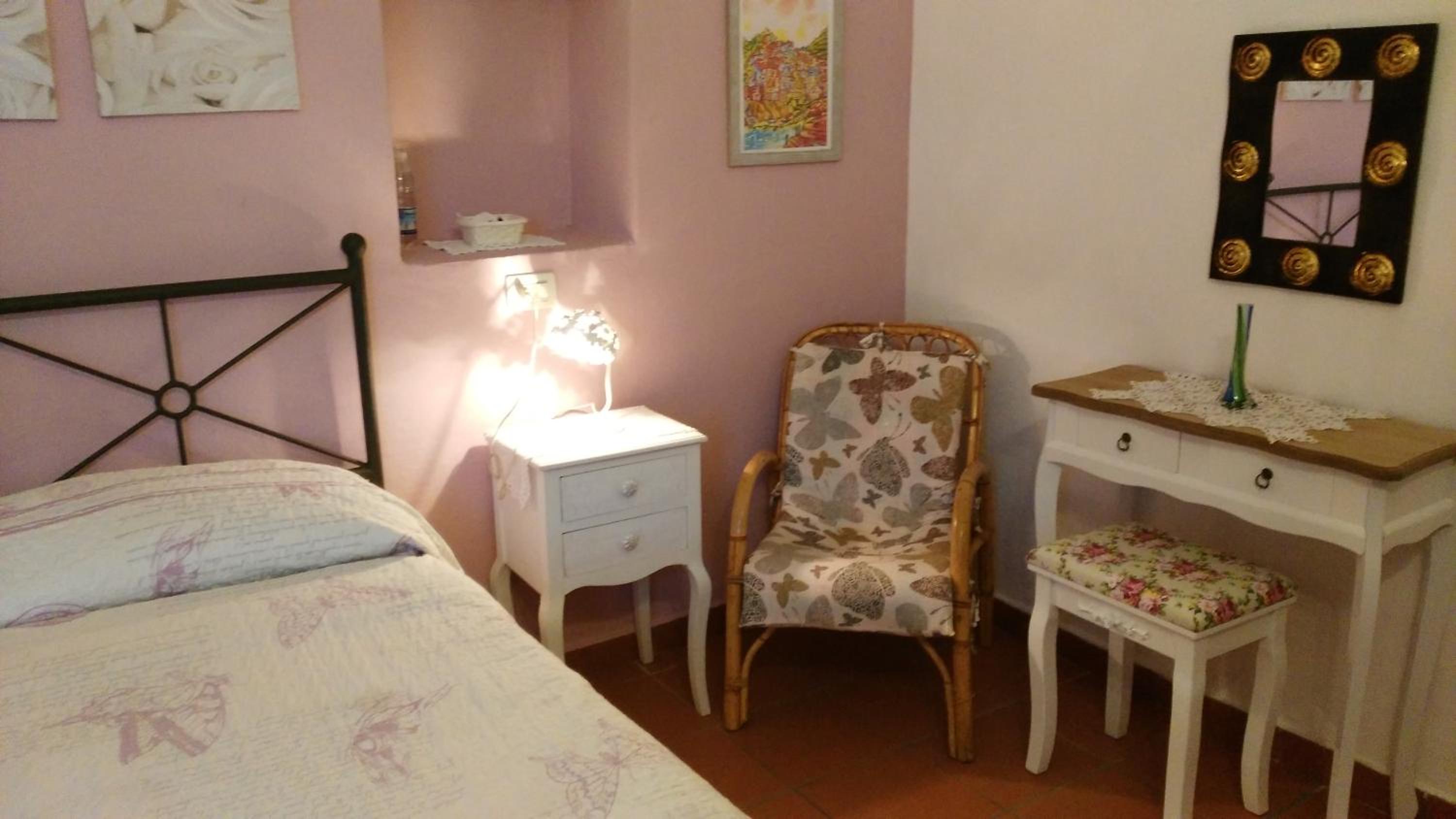 Double Room with Balcony - Photo 1