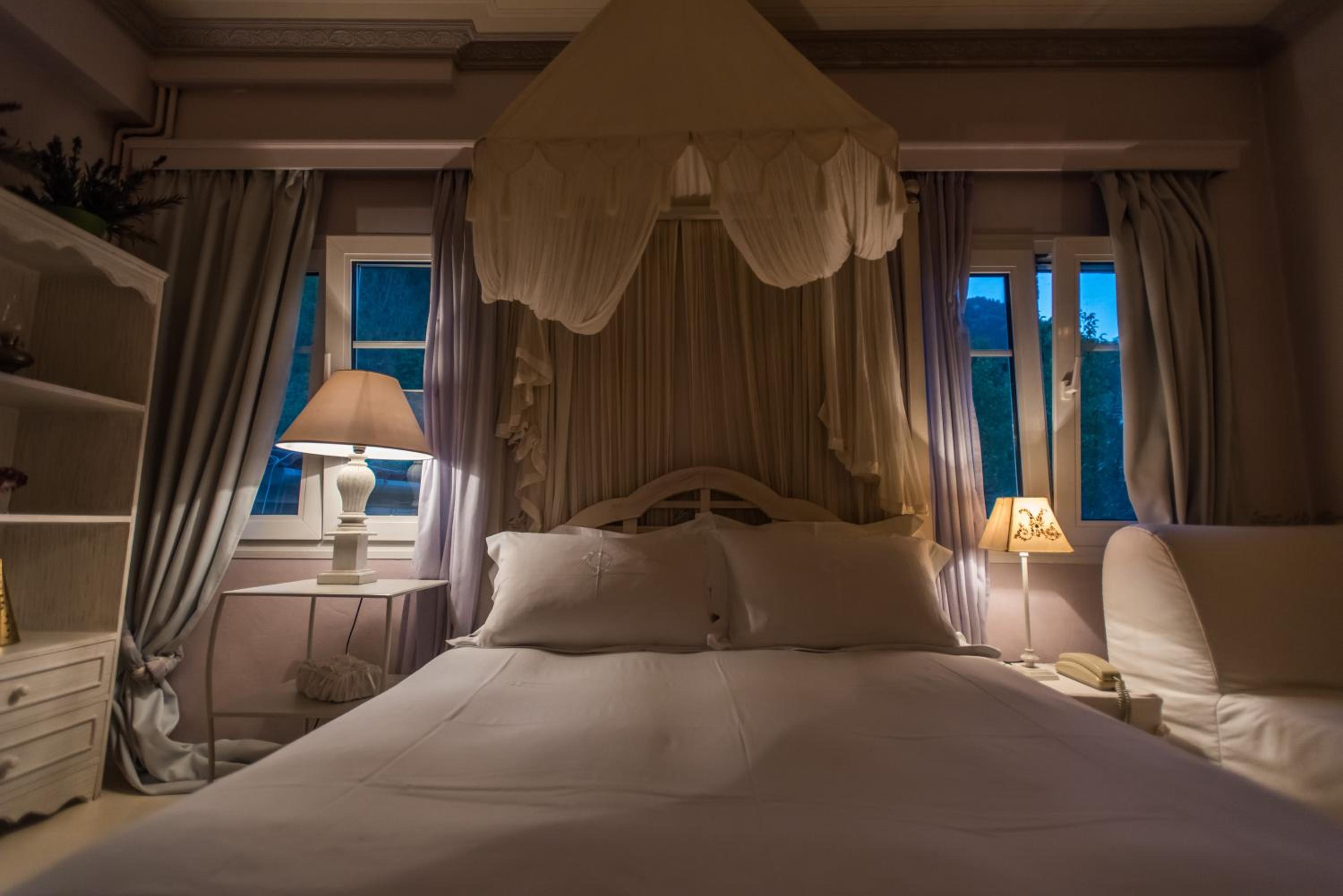 Junior Suite with Garden View photo 2