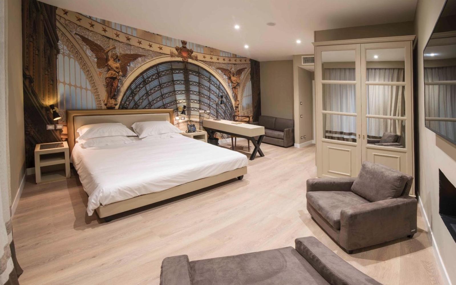 Suite with Gallery and Street view photo 2
