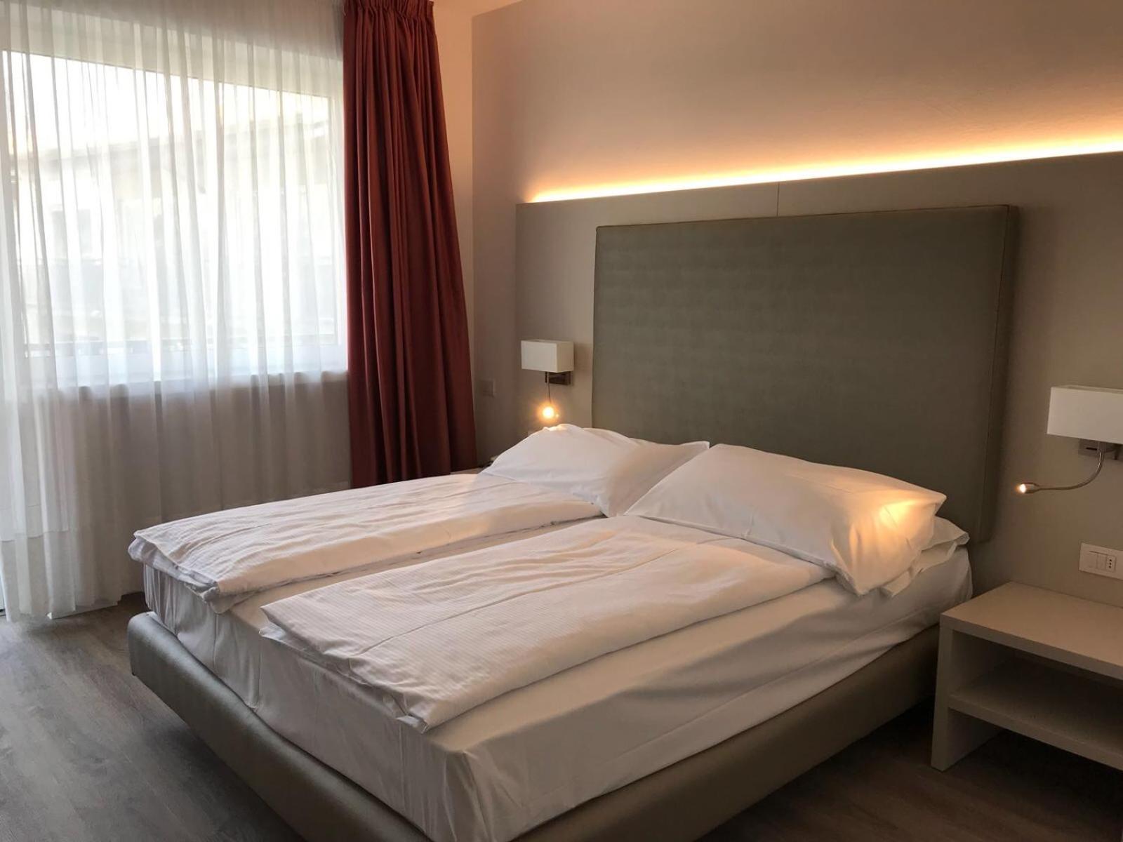 Double or Twin Room photo 2