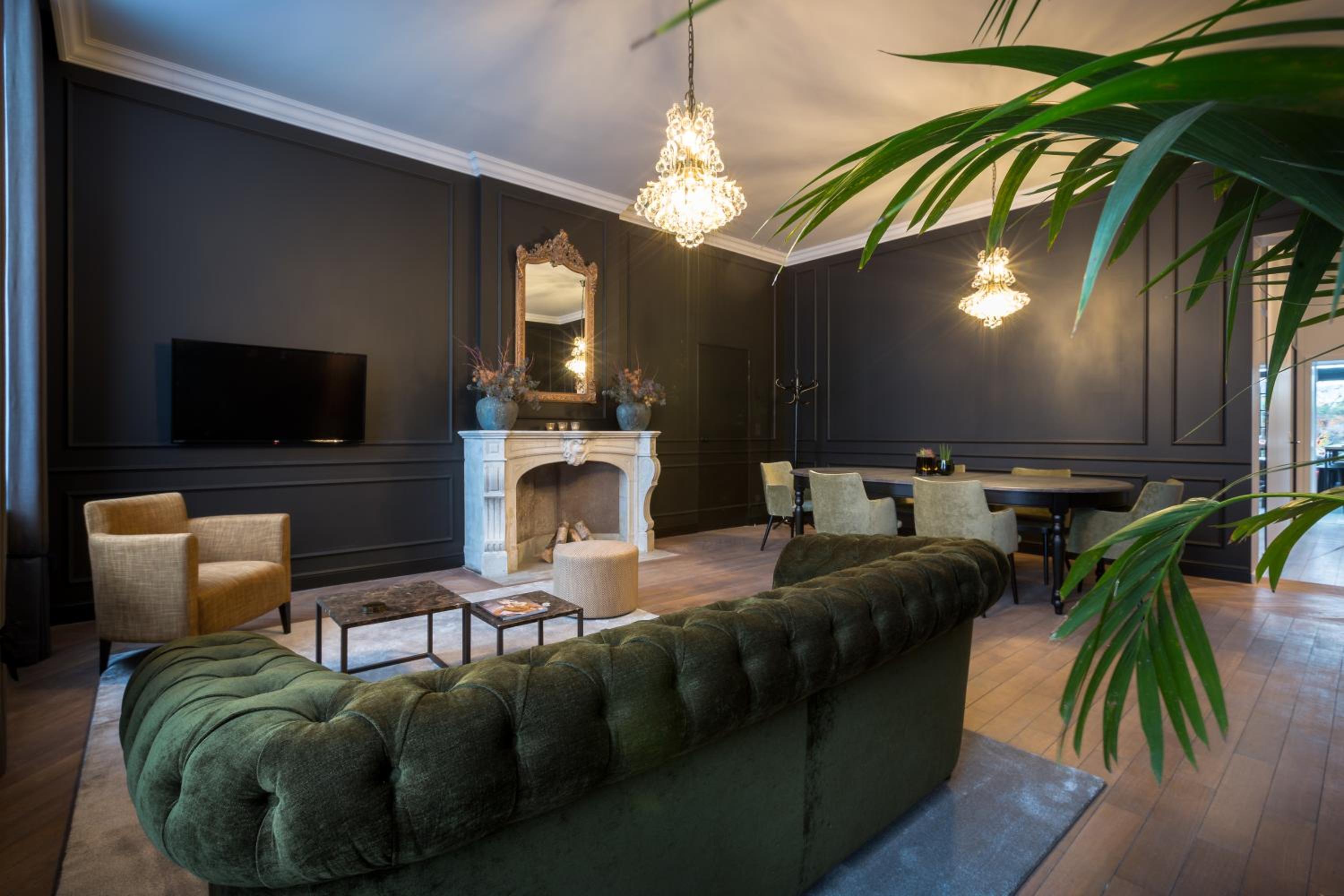 Superior Apartment photo 2