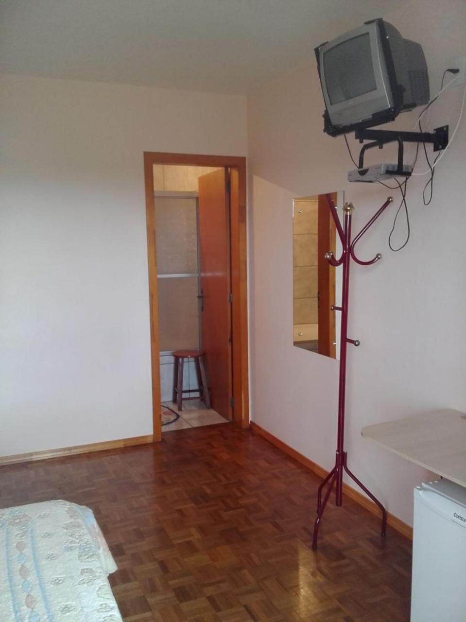 Deluxe Suite with Spa Bath photo 3