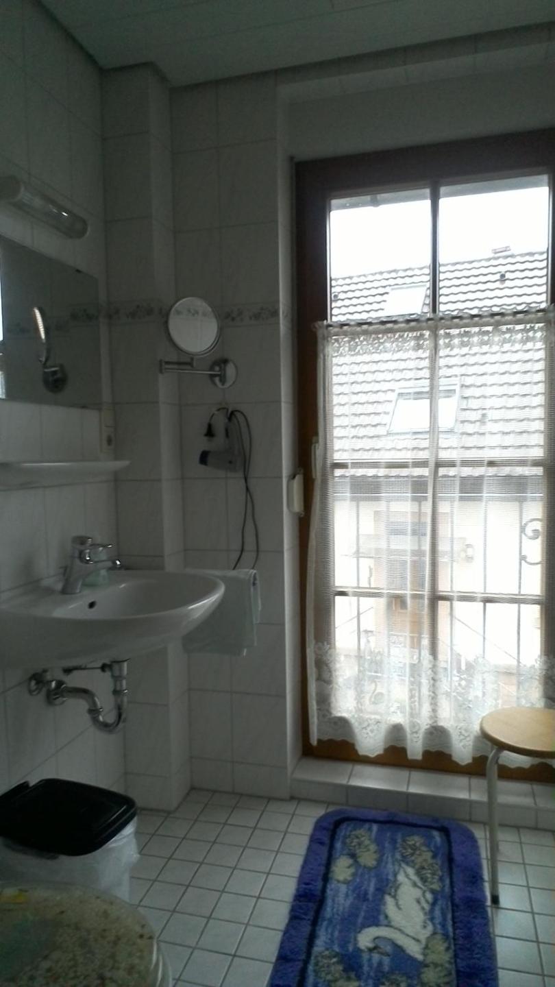 Budget Double Room photo 3
