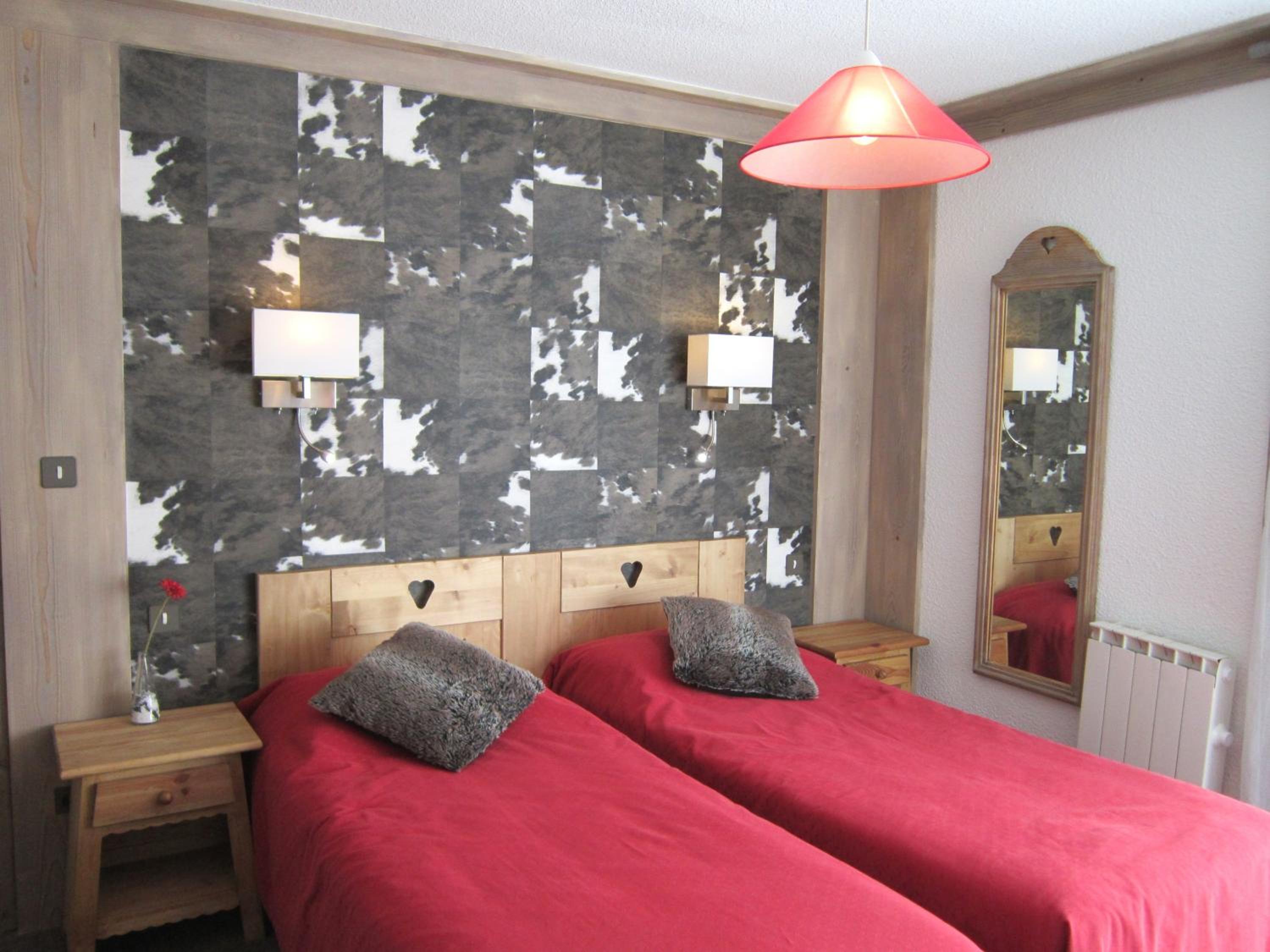 Double or Twin Room - Photo 6