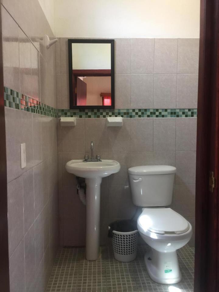 Quadruple Room - Photo 7