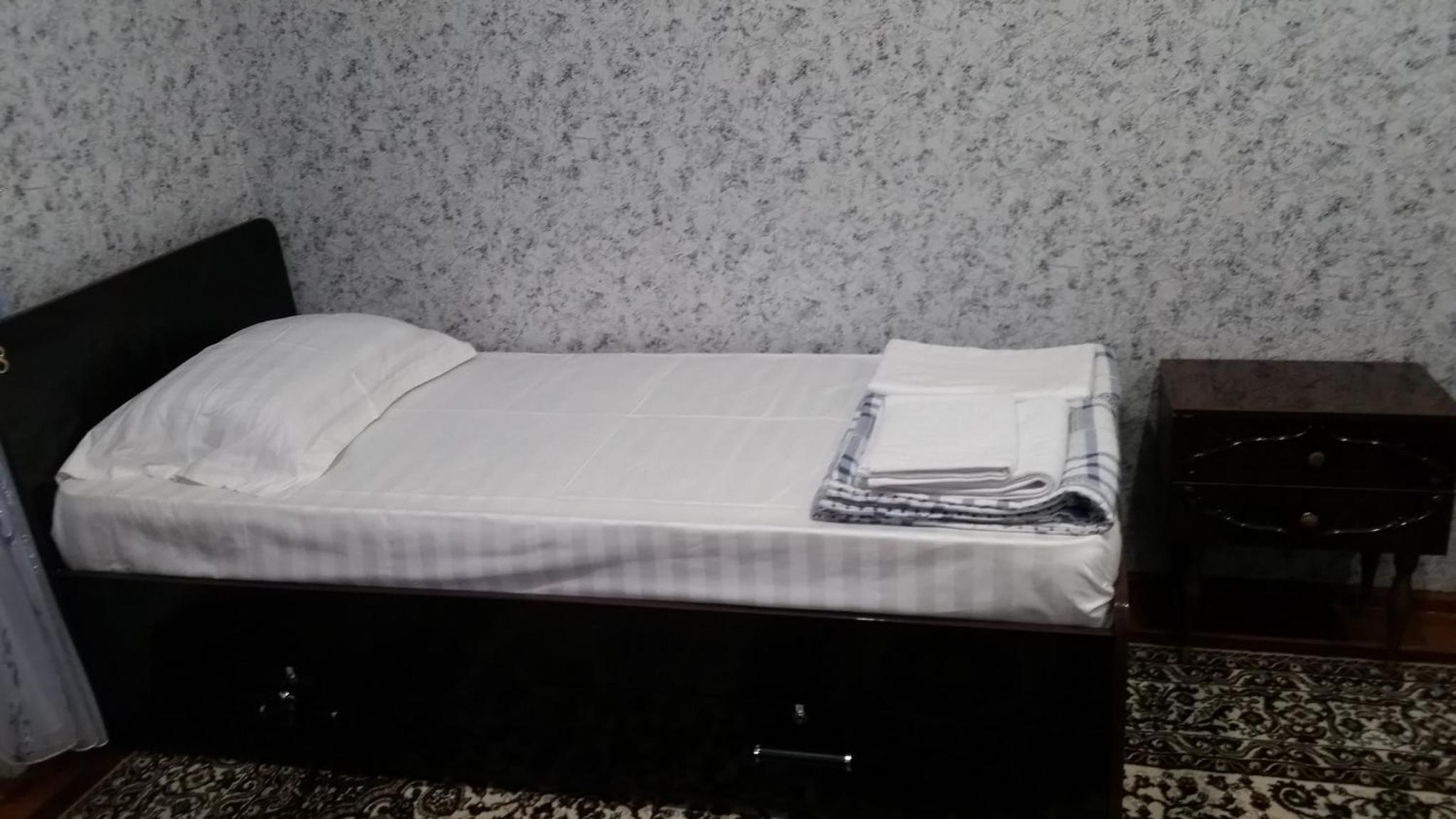 Economy Quadruple Room with Shared Bathroom photo 2
