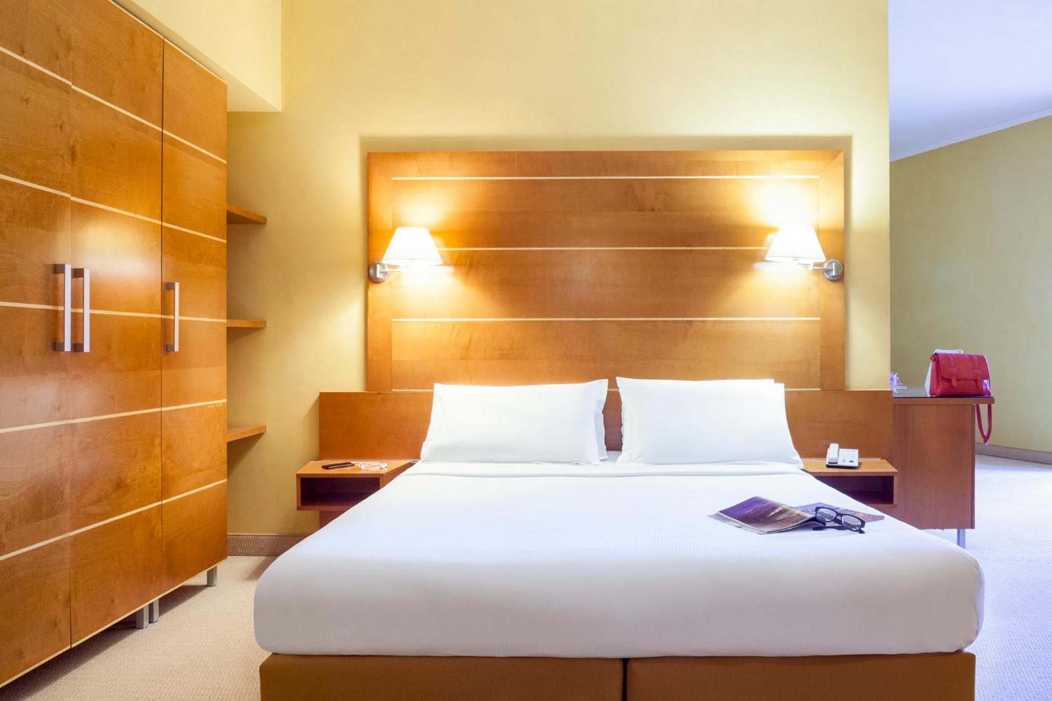 Standard Double Room - Photo 6