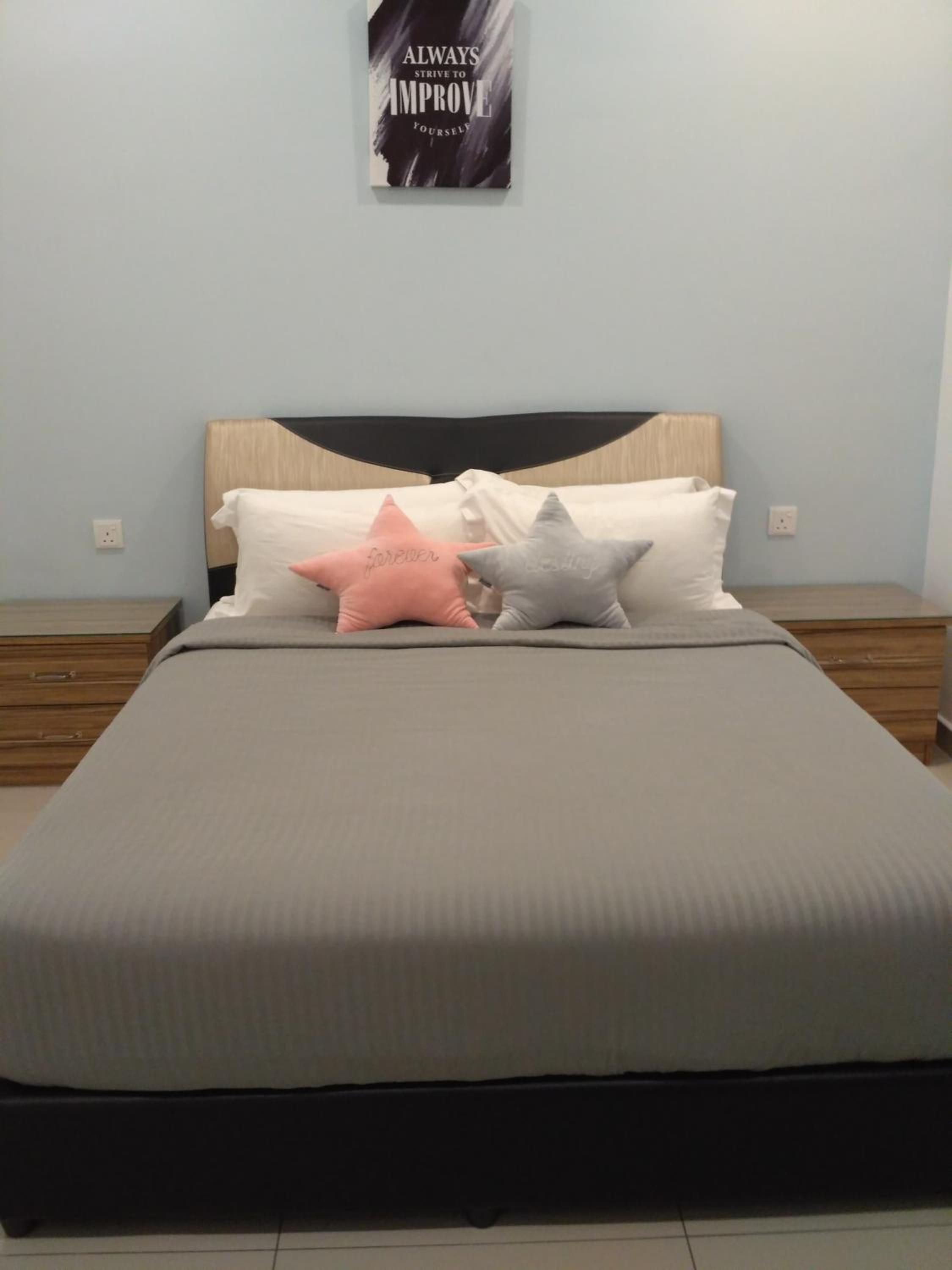 Deluxe Queen Room - Photo 14