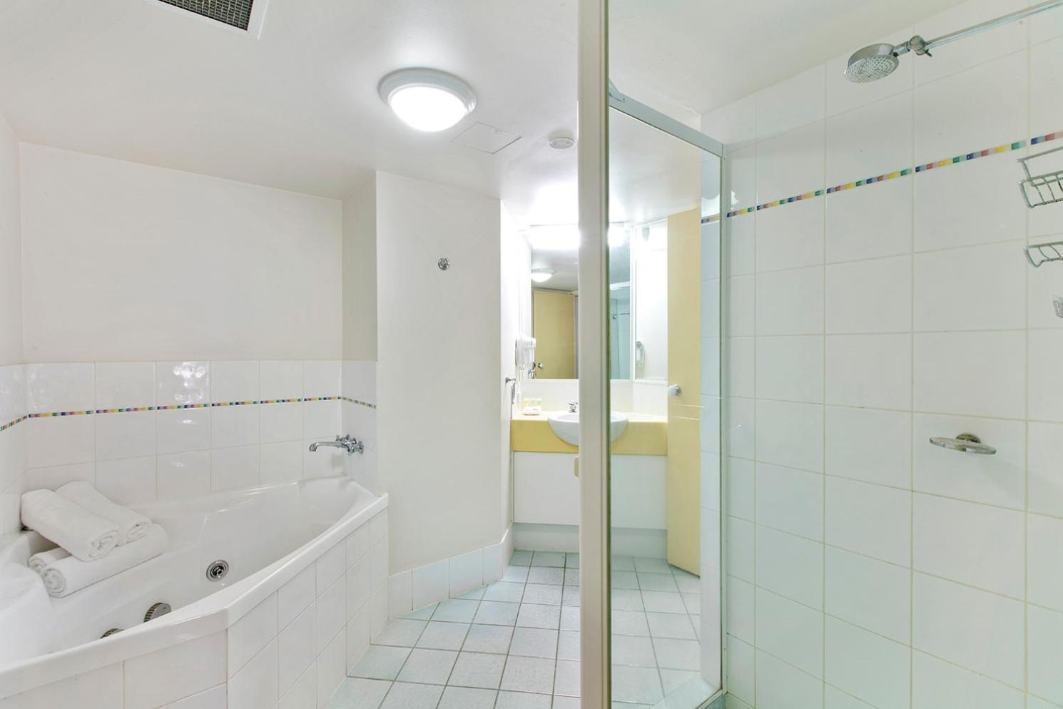 1 Bedroom Apartment photo 3