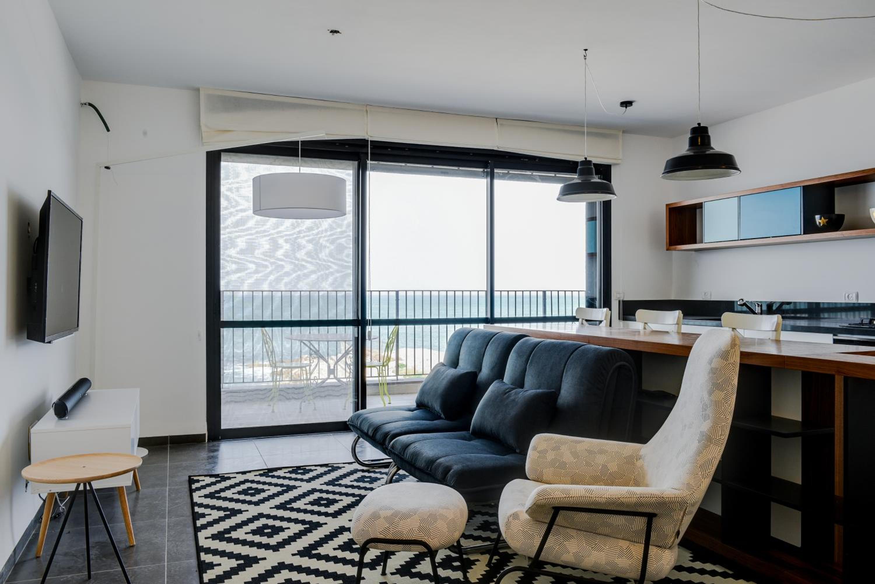 Apartment - Photo 1