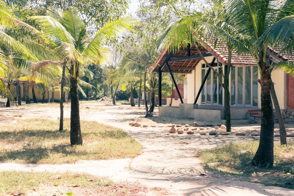 Bungalow with Sea View photo 2
