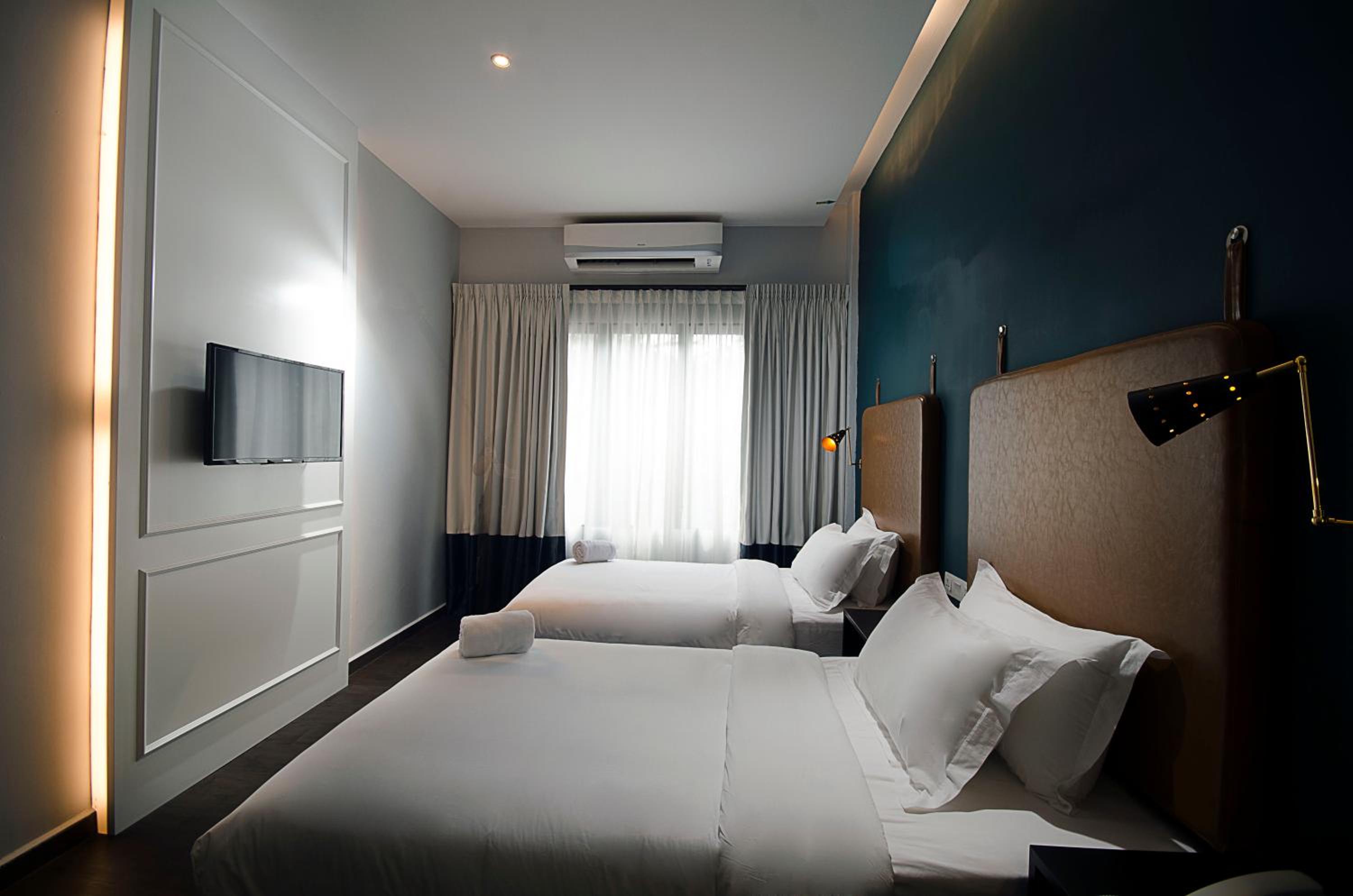Deluxe Twin - 2 Single Beds photo 3