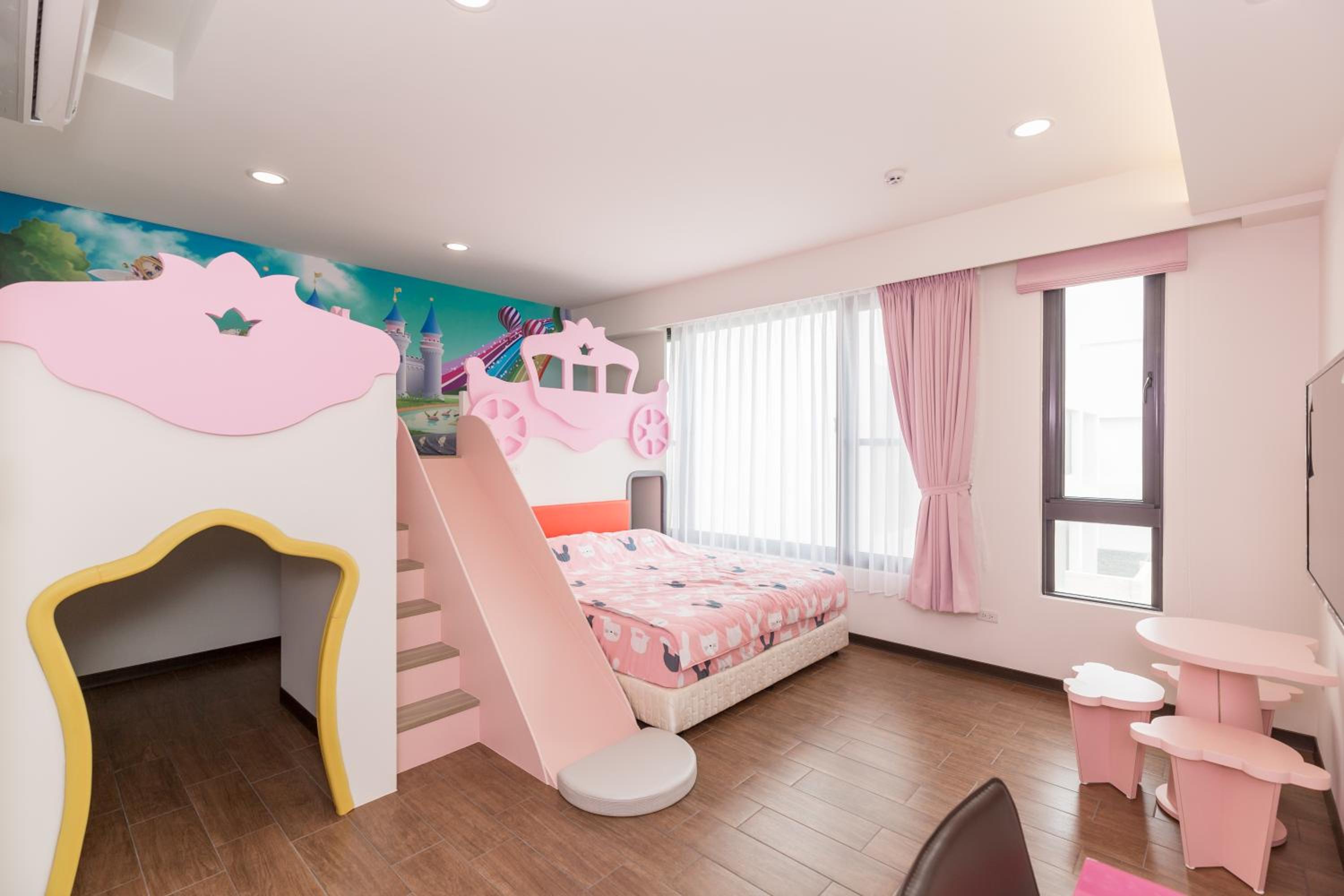 Quadruple Room photo 2