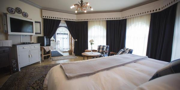 Luxury King Room photo 3
