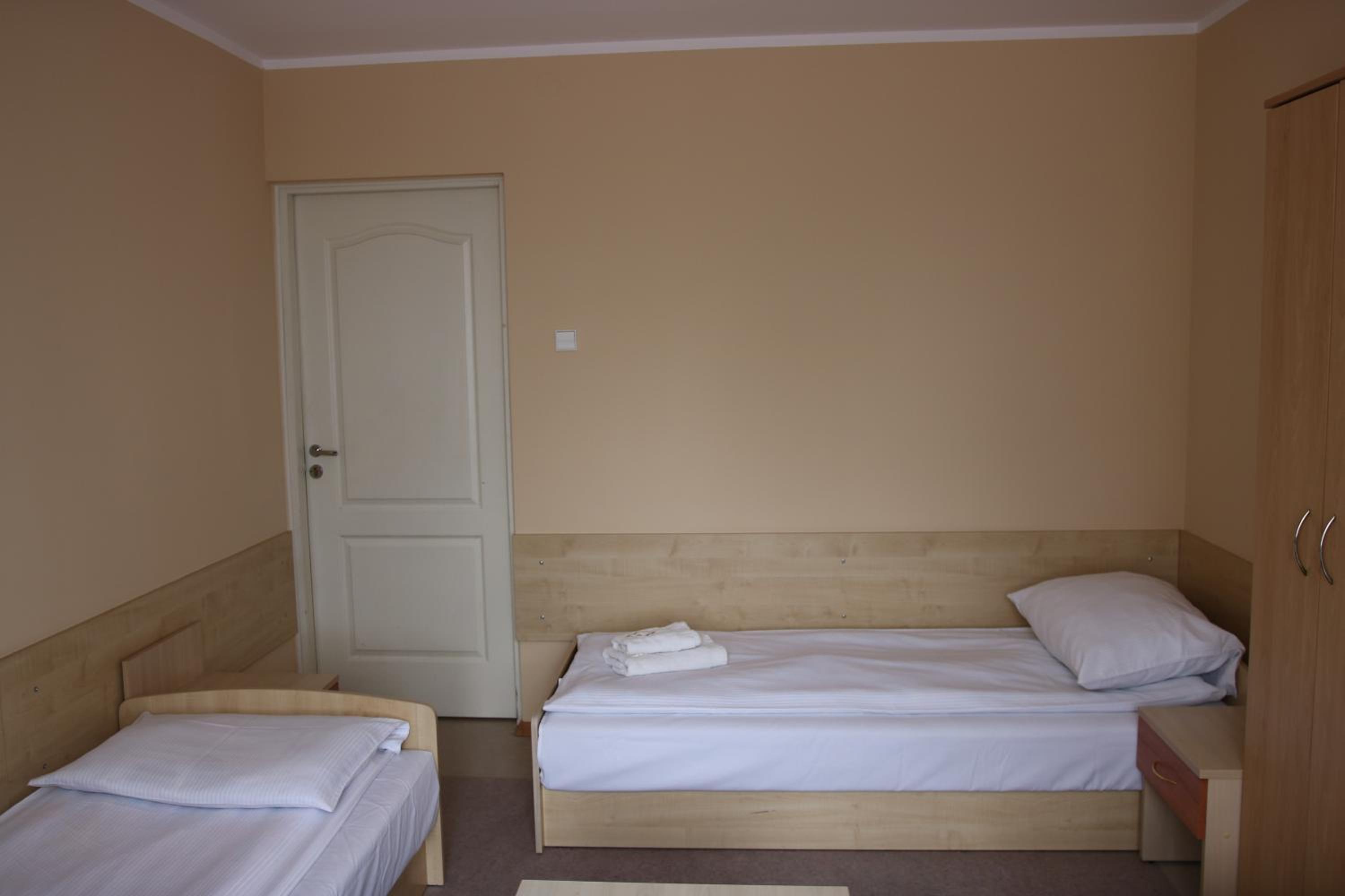 Triple Room with Shared Bathroom photo 1