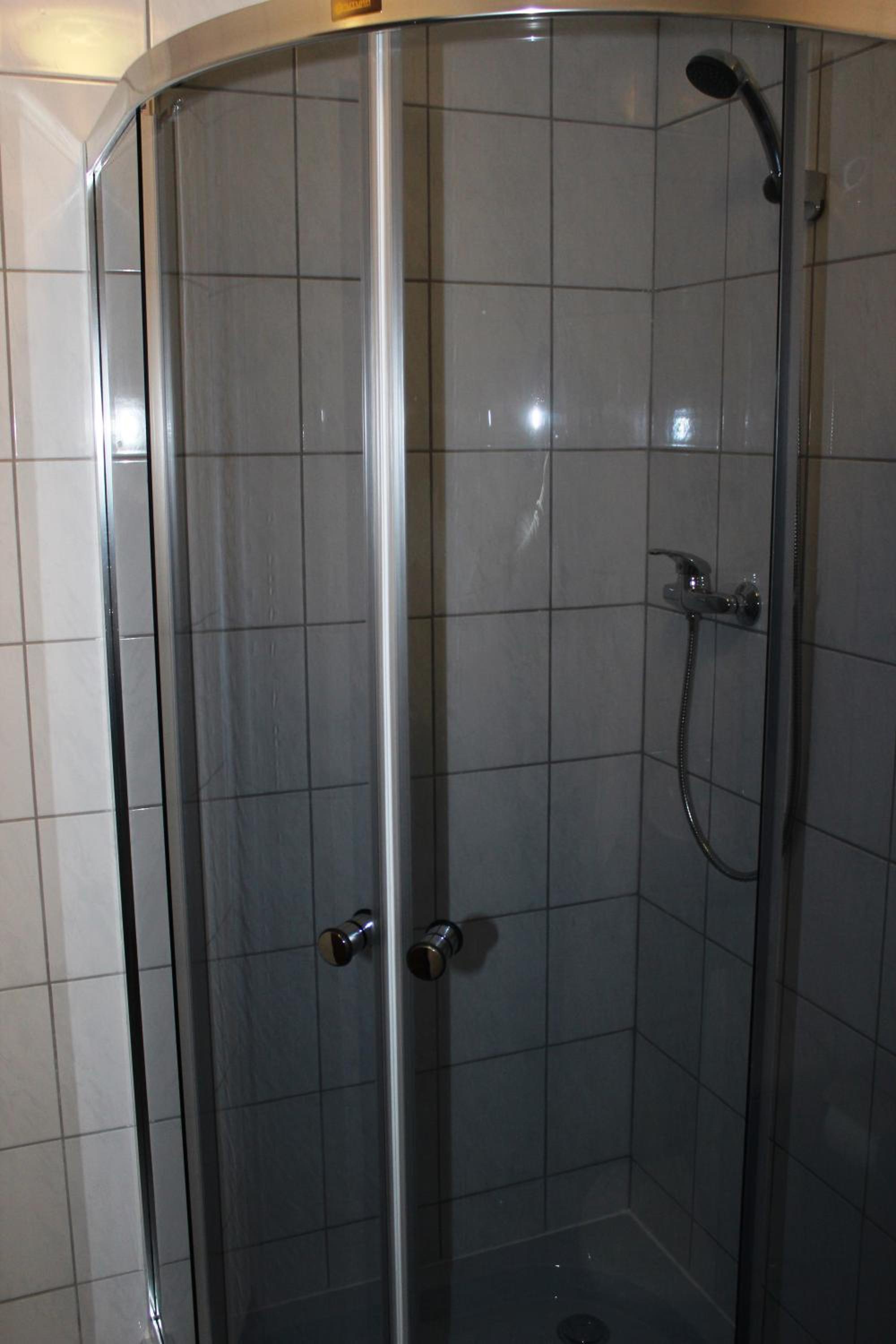 Studio Apartment - Photo 5
