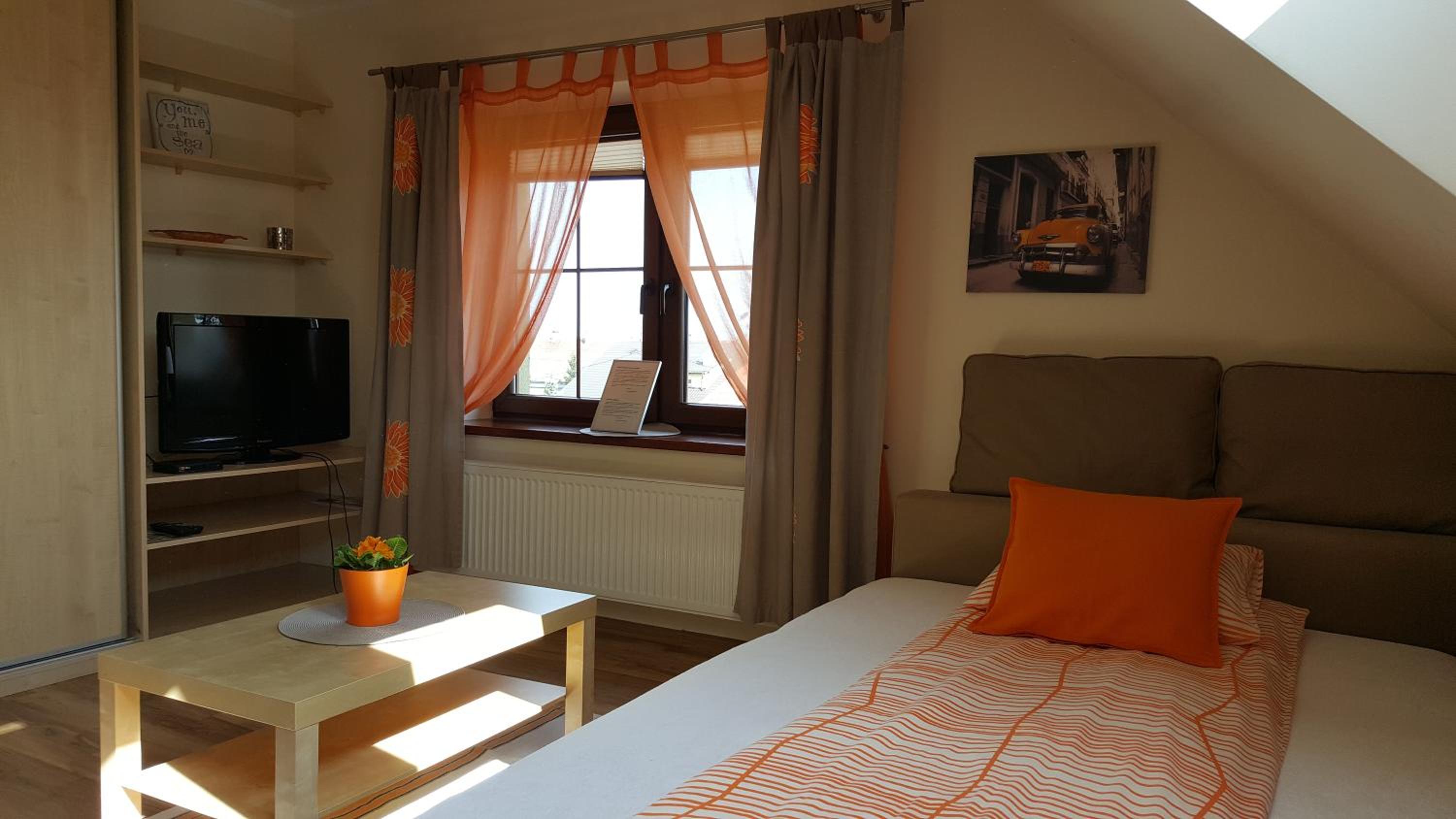 Apartment - Split Level - Photo 24