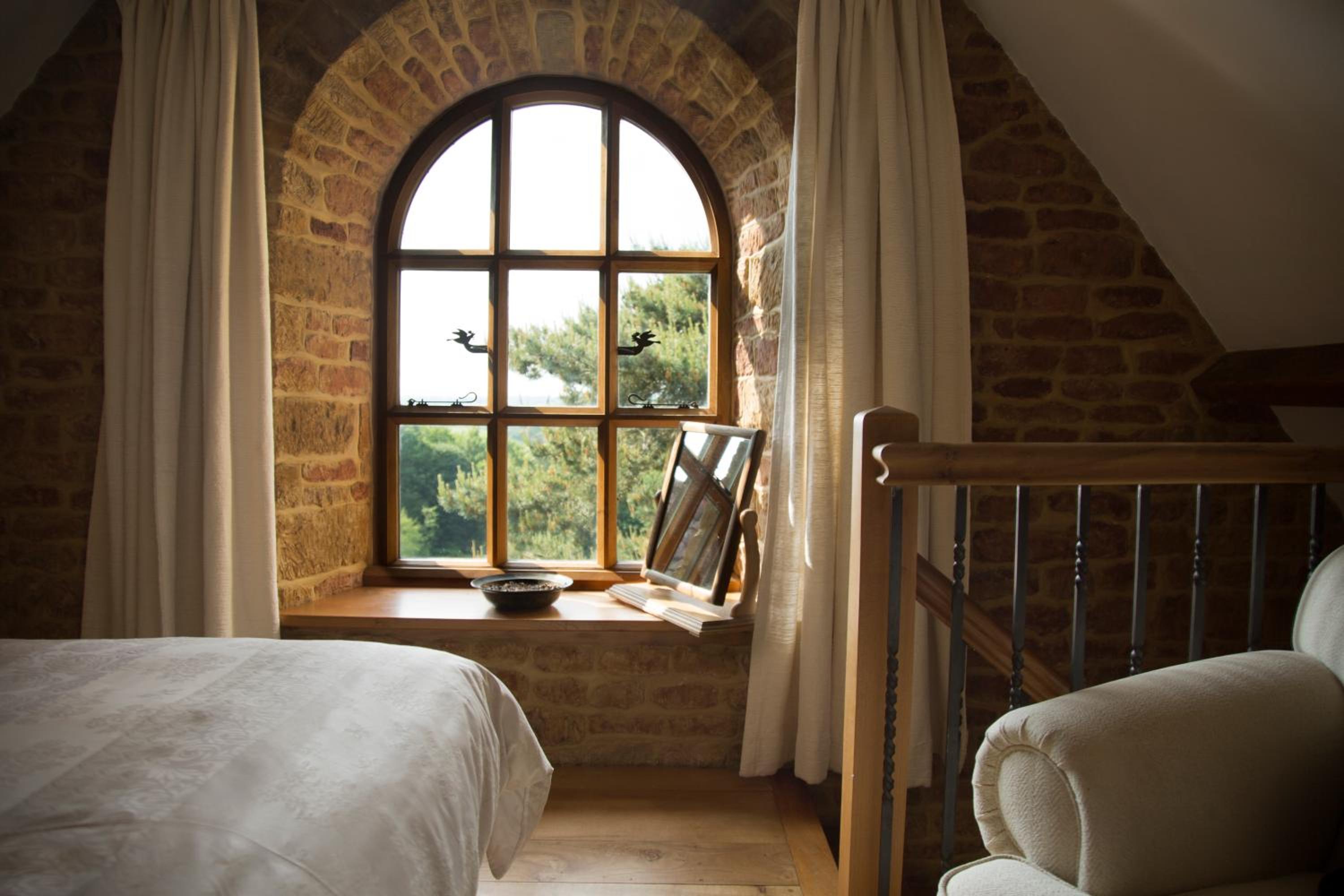 Two-Bedroom House - Photo 8