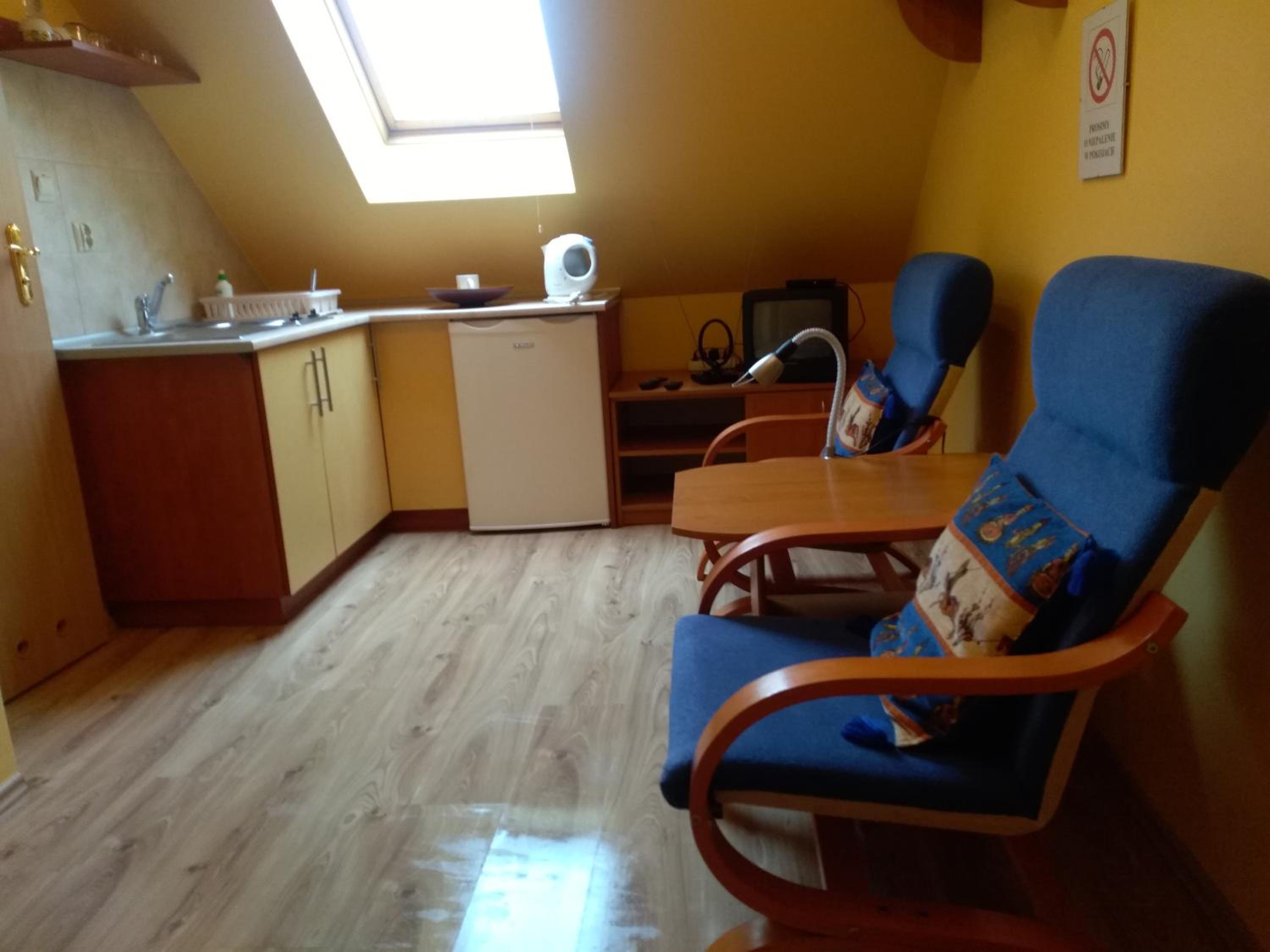 Single Room photo 3
