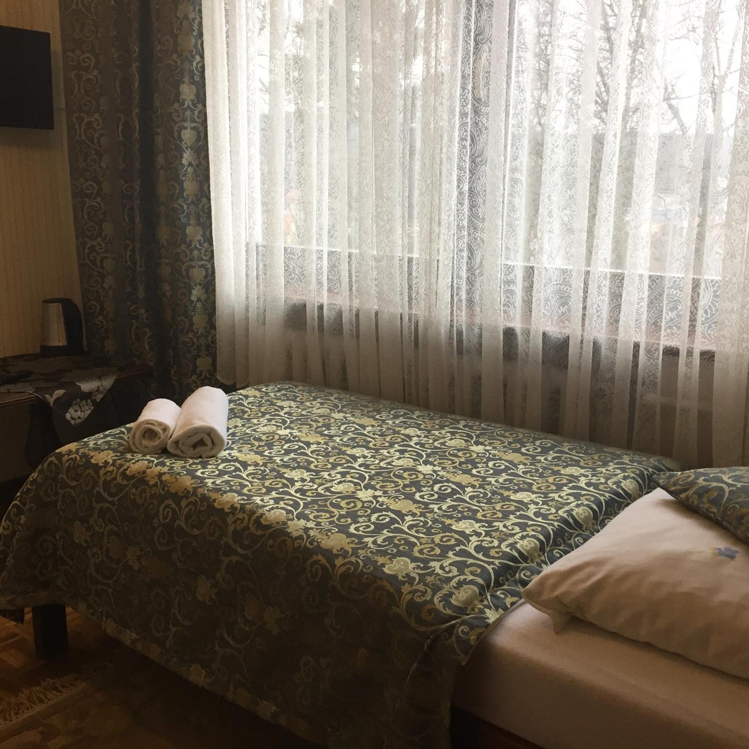 Single Room with Bathroom photo 3