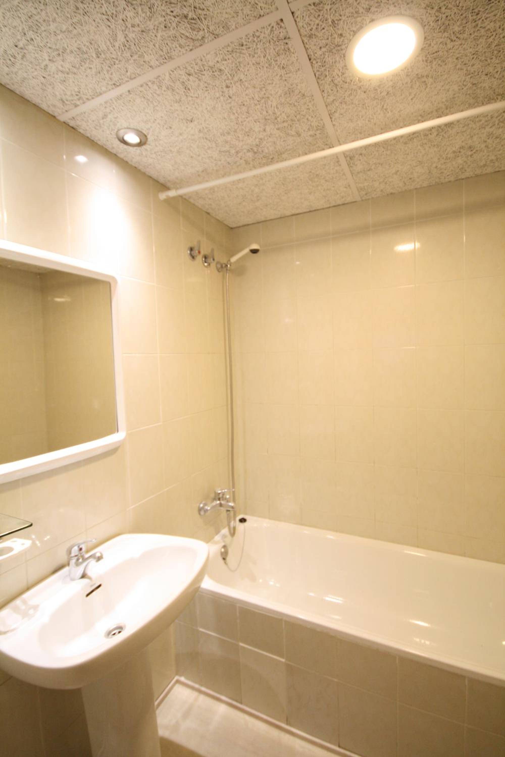 Standard Double or Twin Room - Photo 3