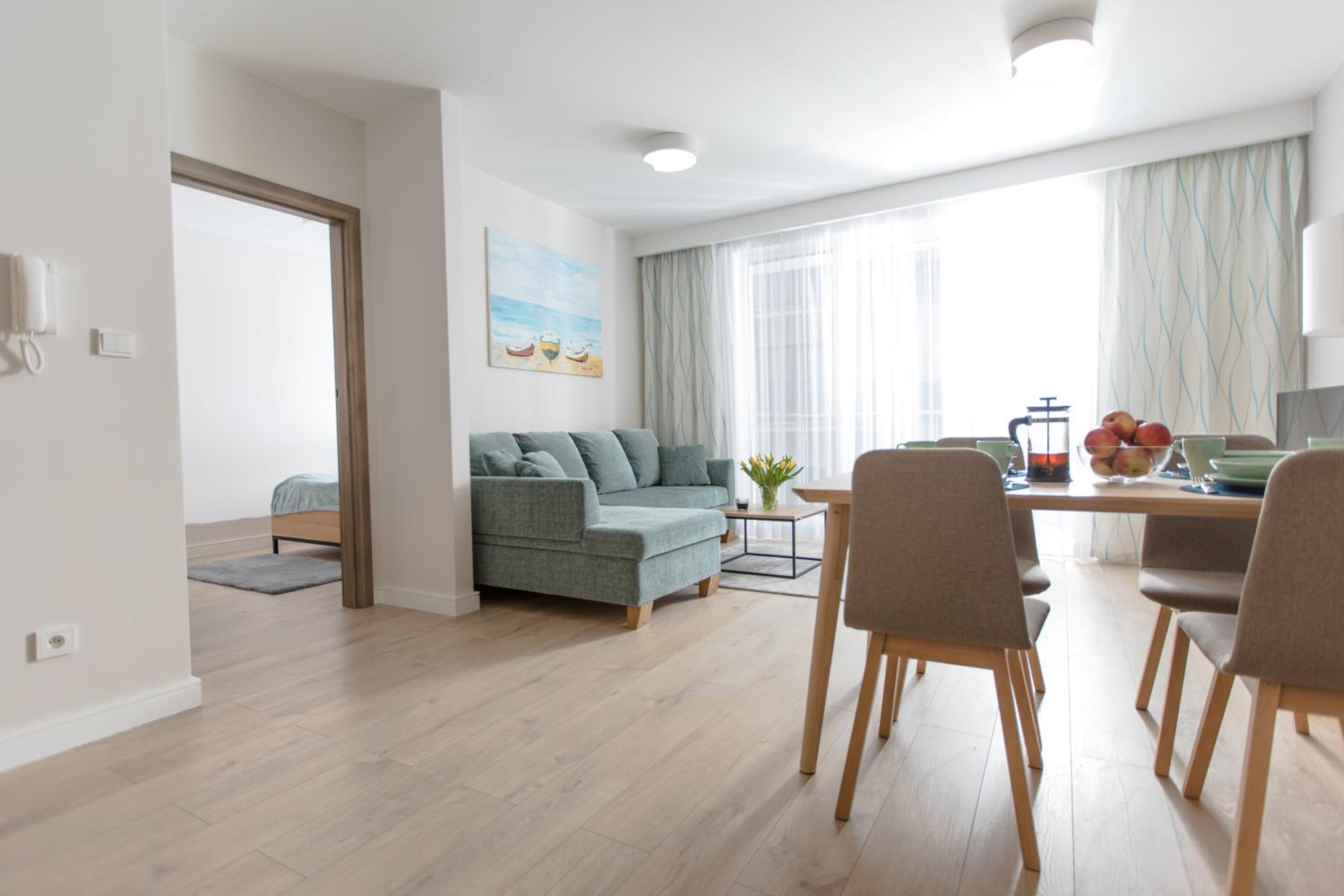 One-Bedroom Apartment