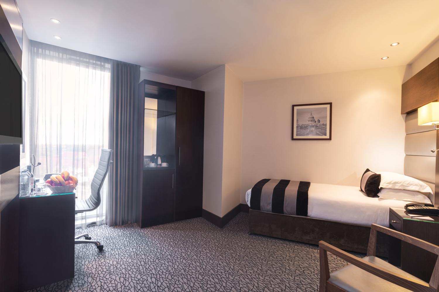 Deluxe Single Room