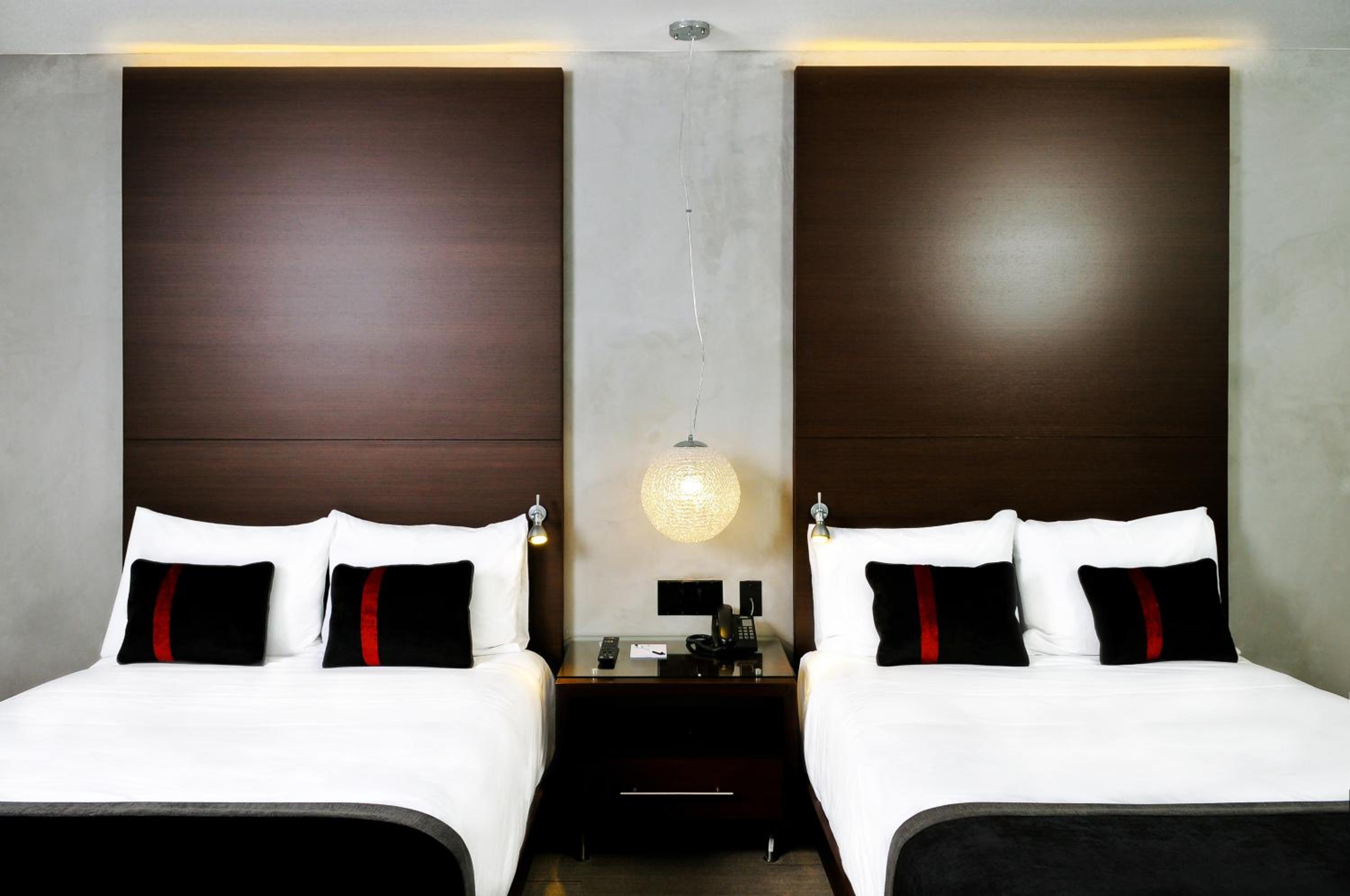 Deluxe Double Room with Two Double Beds - Photo 1