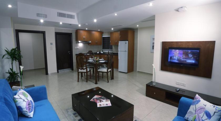 Executive Suite (3 Adults) photo 3