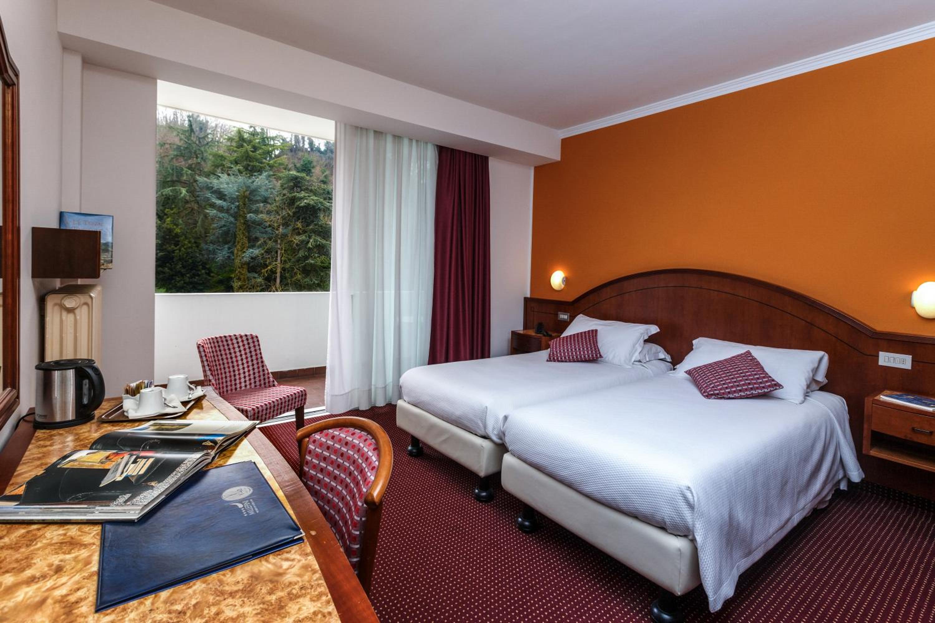 Executive Double or Twin Room - Photo 3