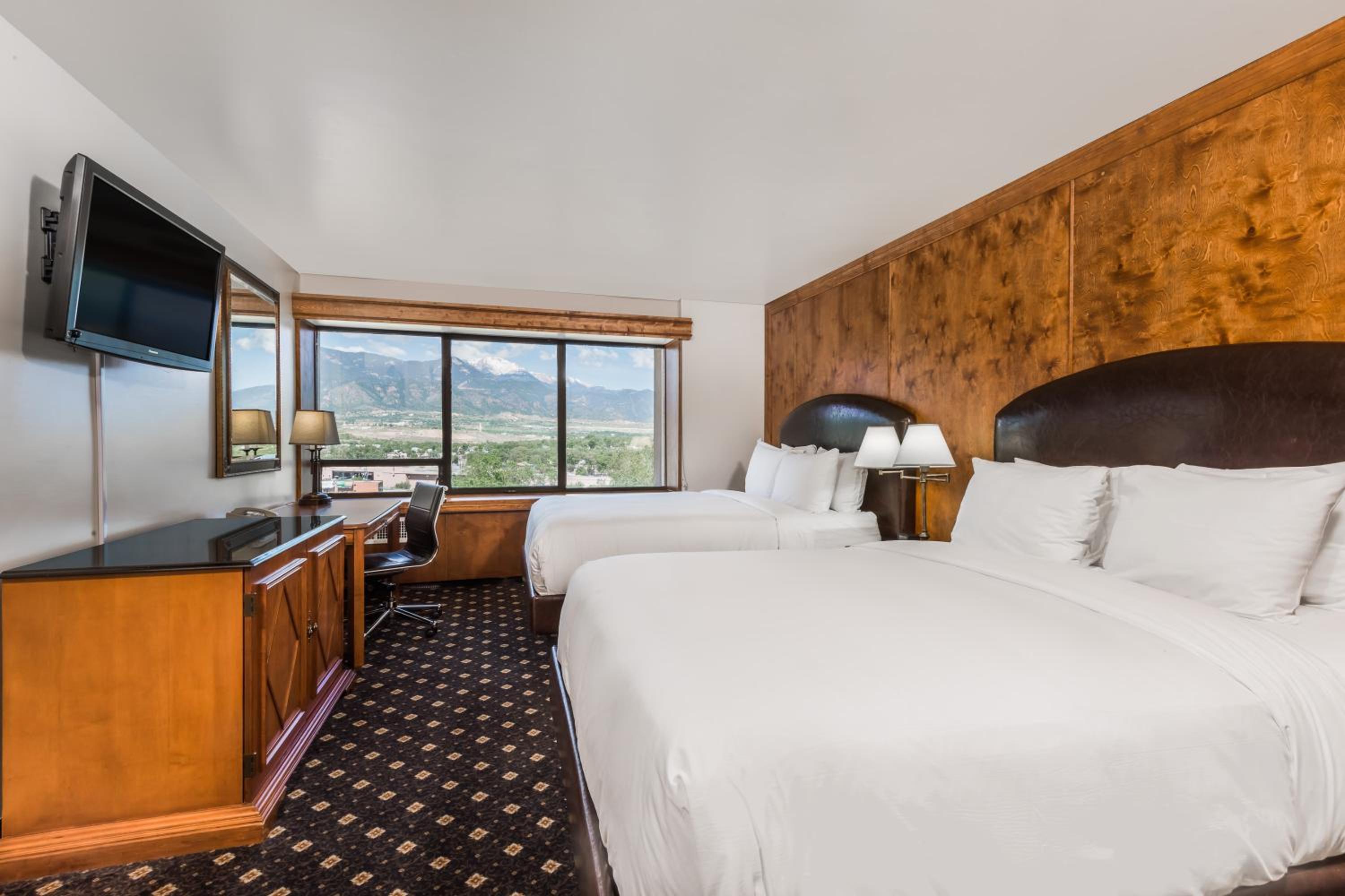 Deluxe Queen Room with Two Queen Beds - Photo 1