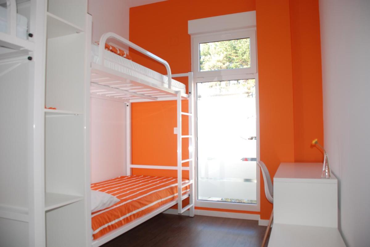 Bunk Bed in Mixed Dormitory Room 4 beds photo 2
