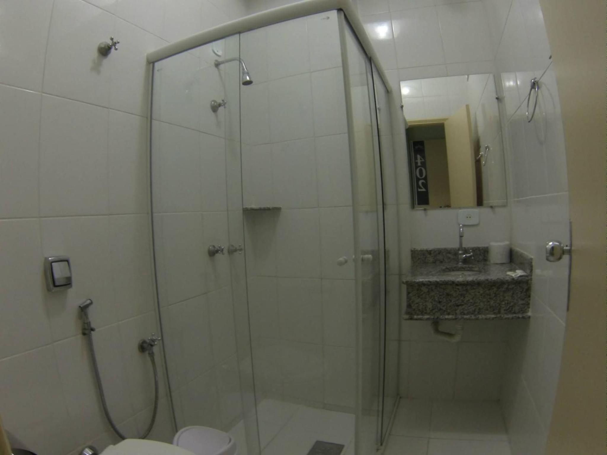 Luxury Twin Room - Photo 8