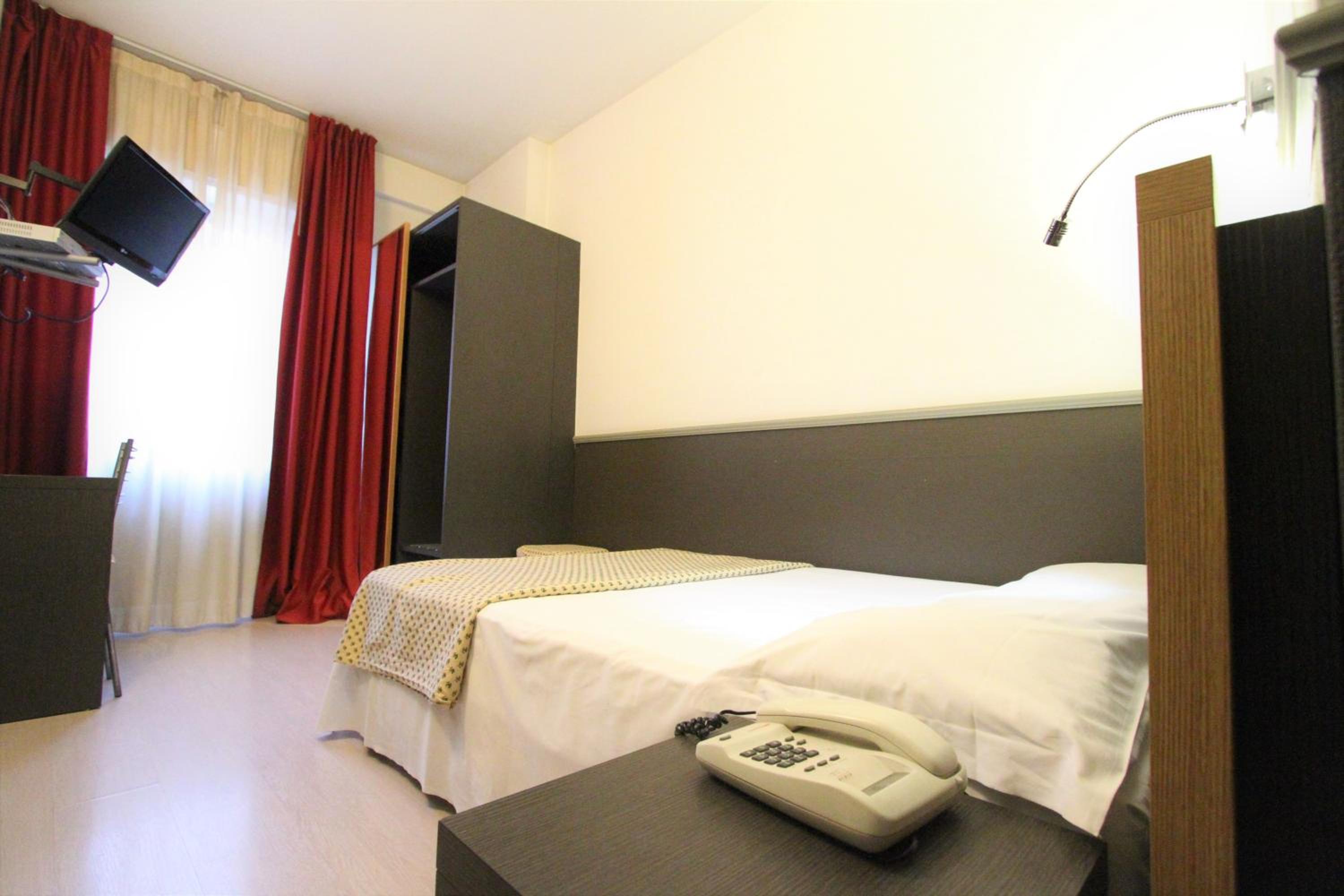 Small Double Room