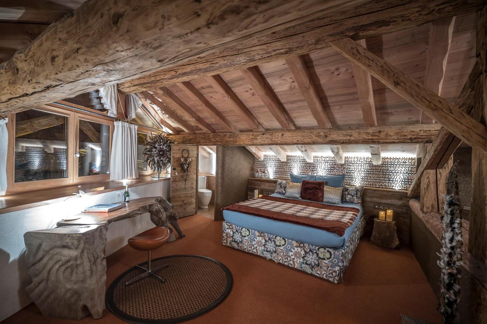 Chalet with Private Spa and infrared light sauna photo 1