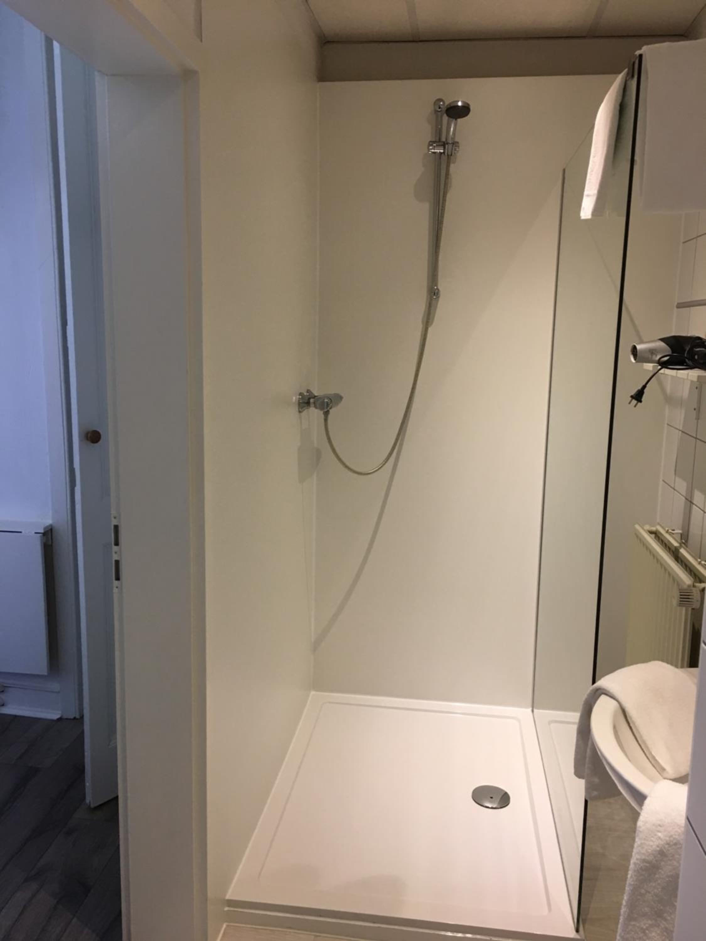 Comfort Double Room - Photo 8