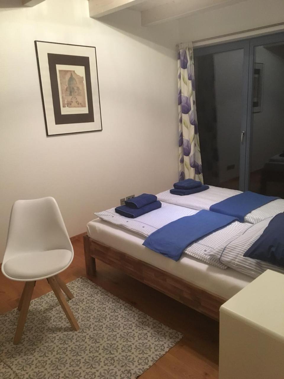 Deluxe Apartment - Photo 9