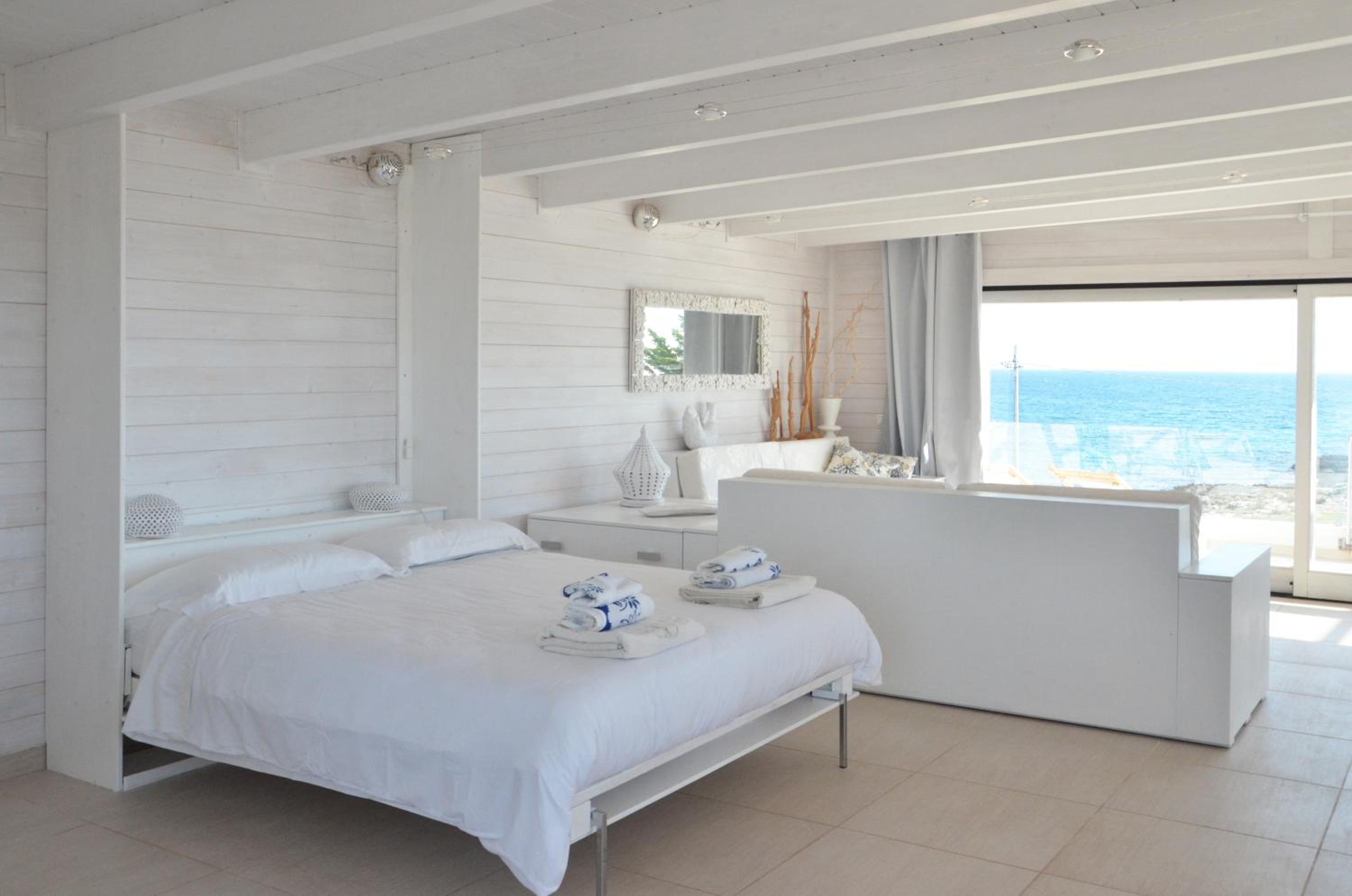 Studio Apartment with Sea View photo 3