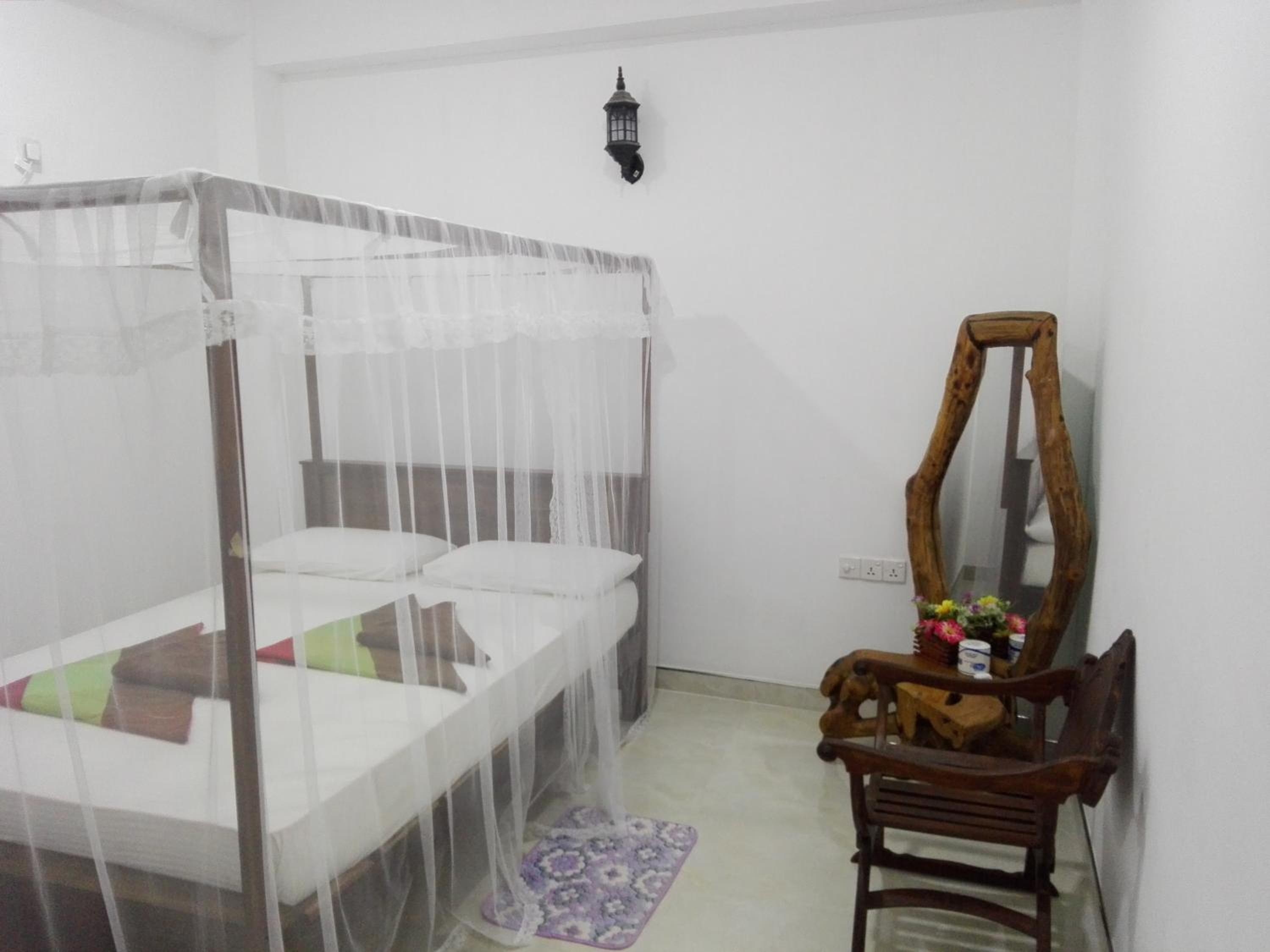 Small Double Room photo 3
