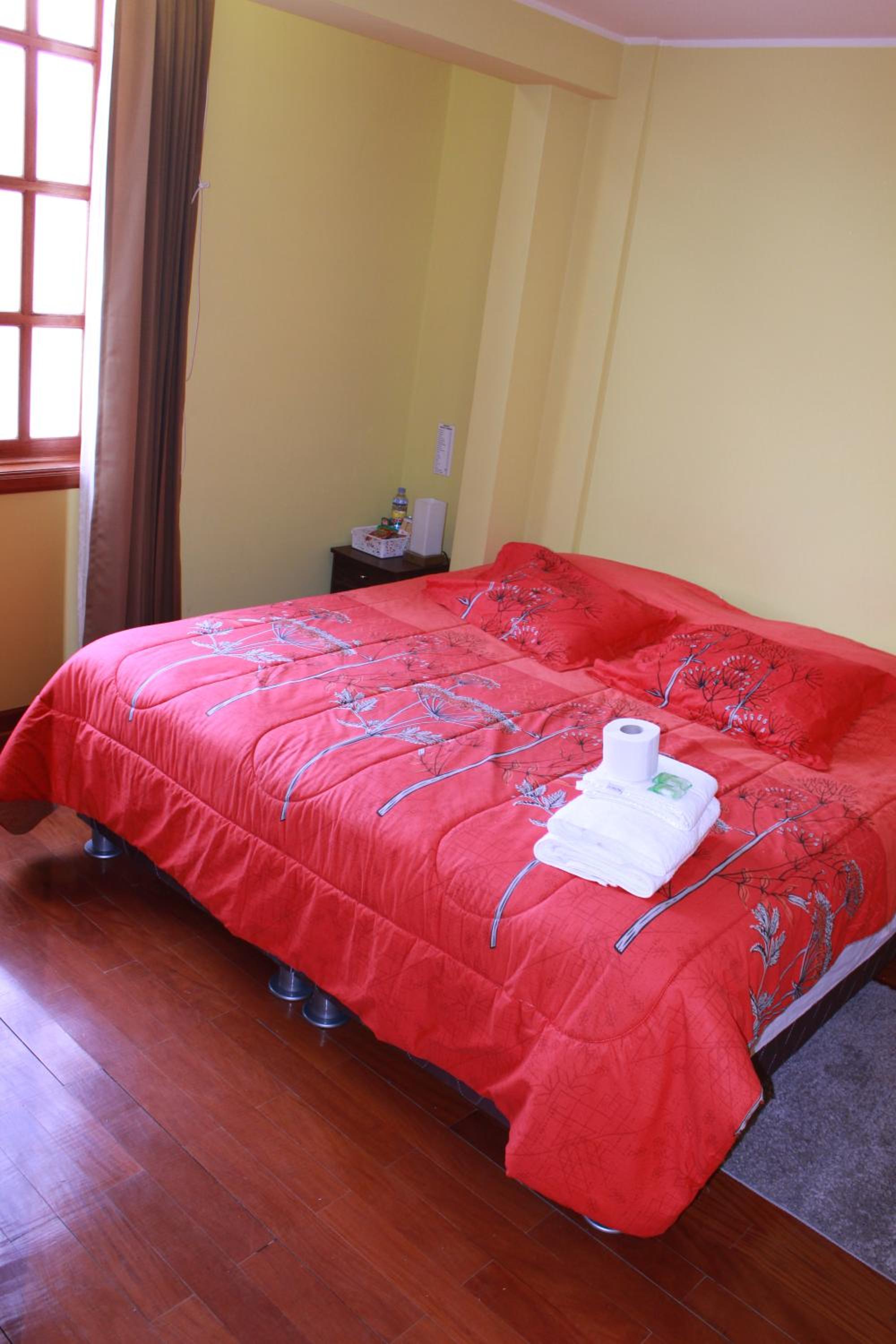 Deluxe King Room photo 1