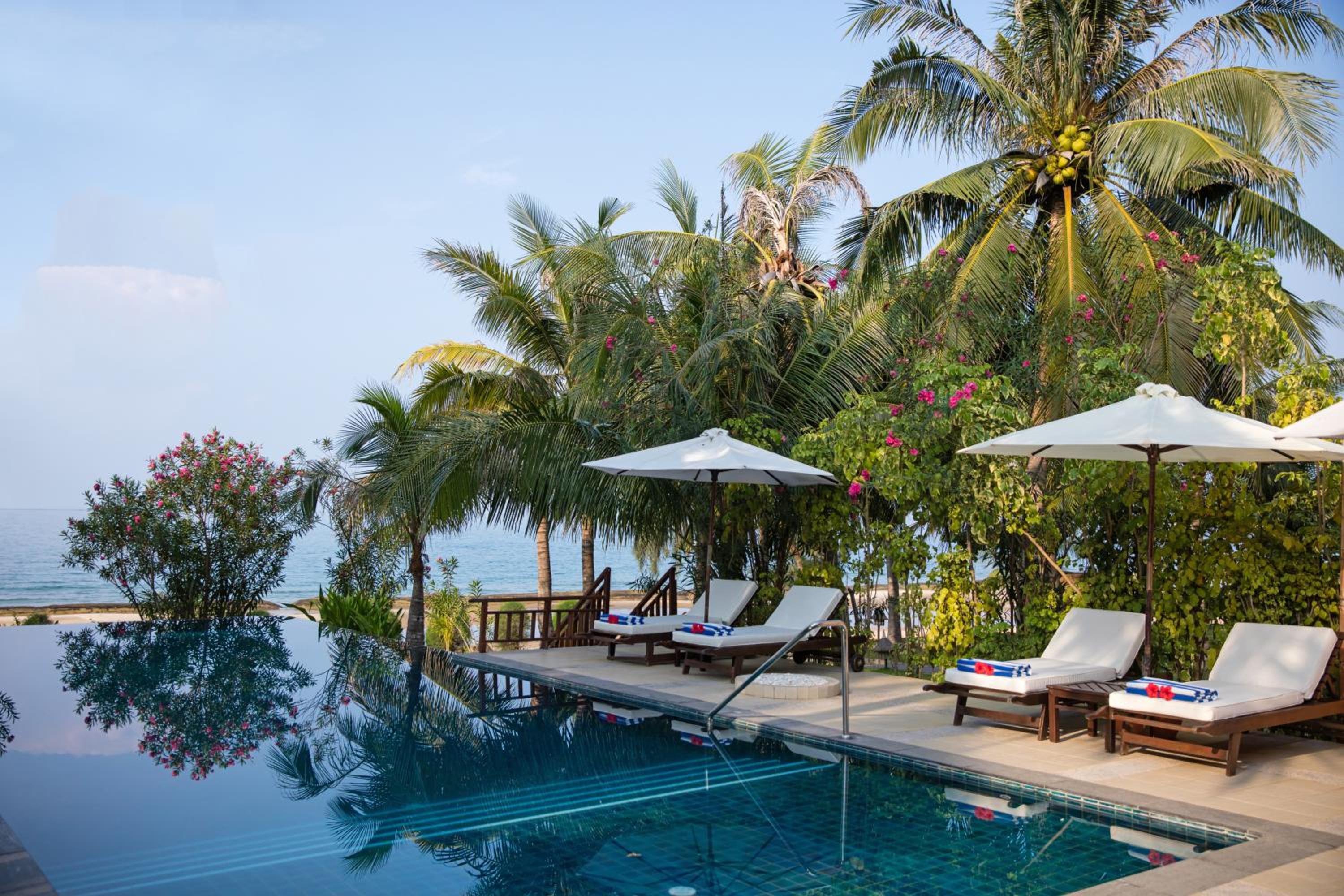 Family Private Pool Villa - Photo 10