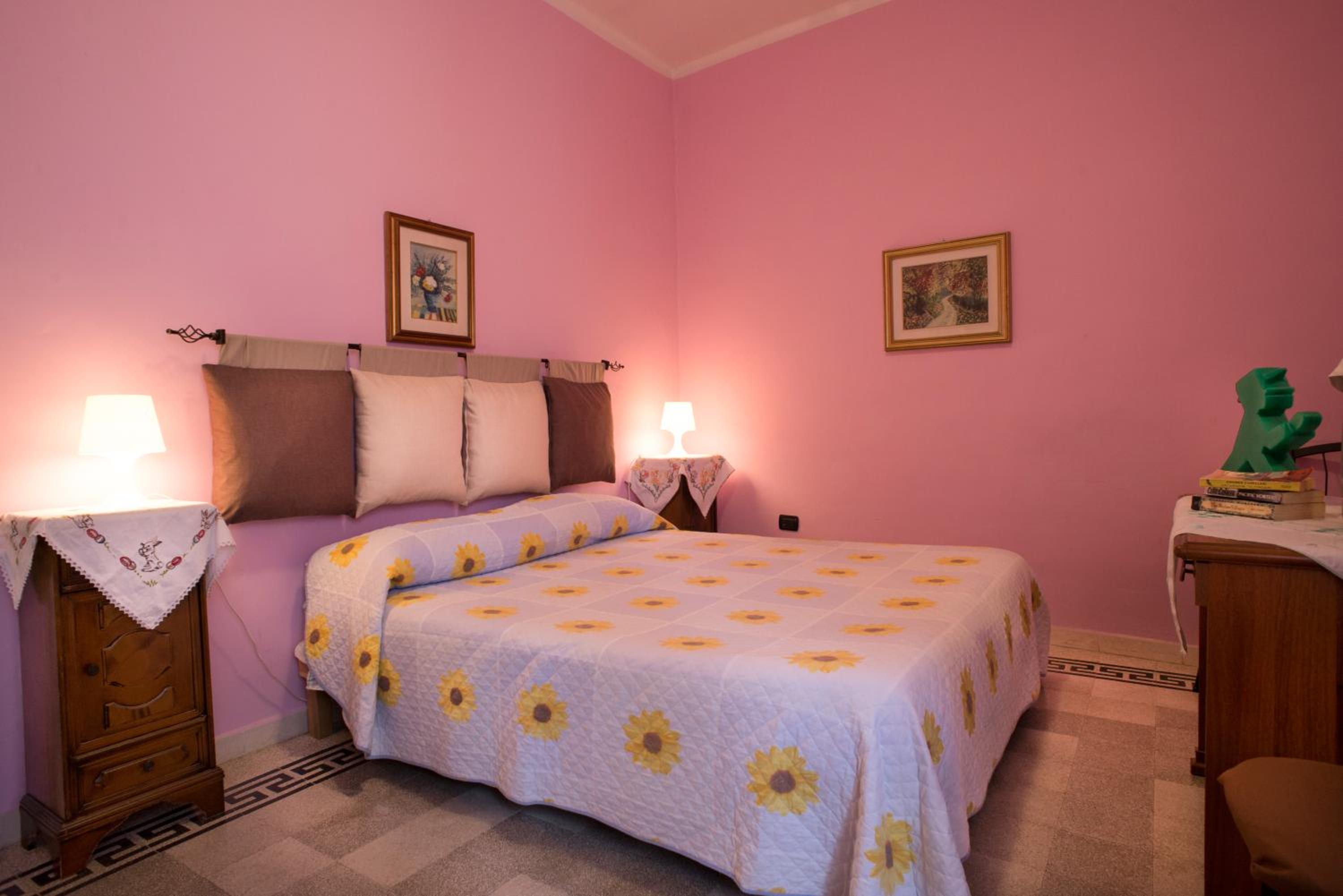 Double or Twin Room - Photo 1