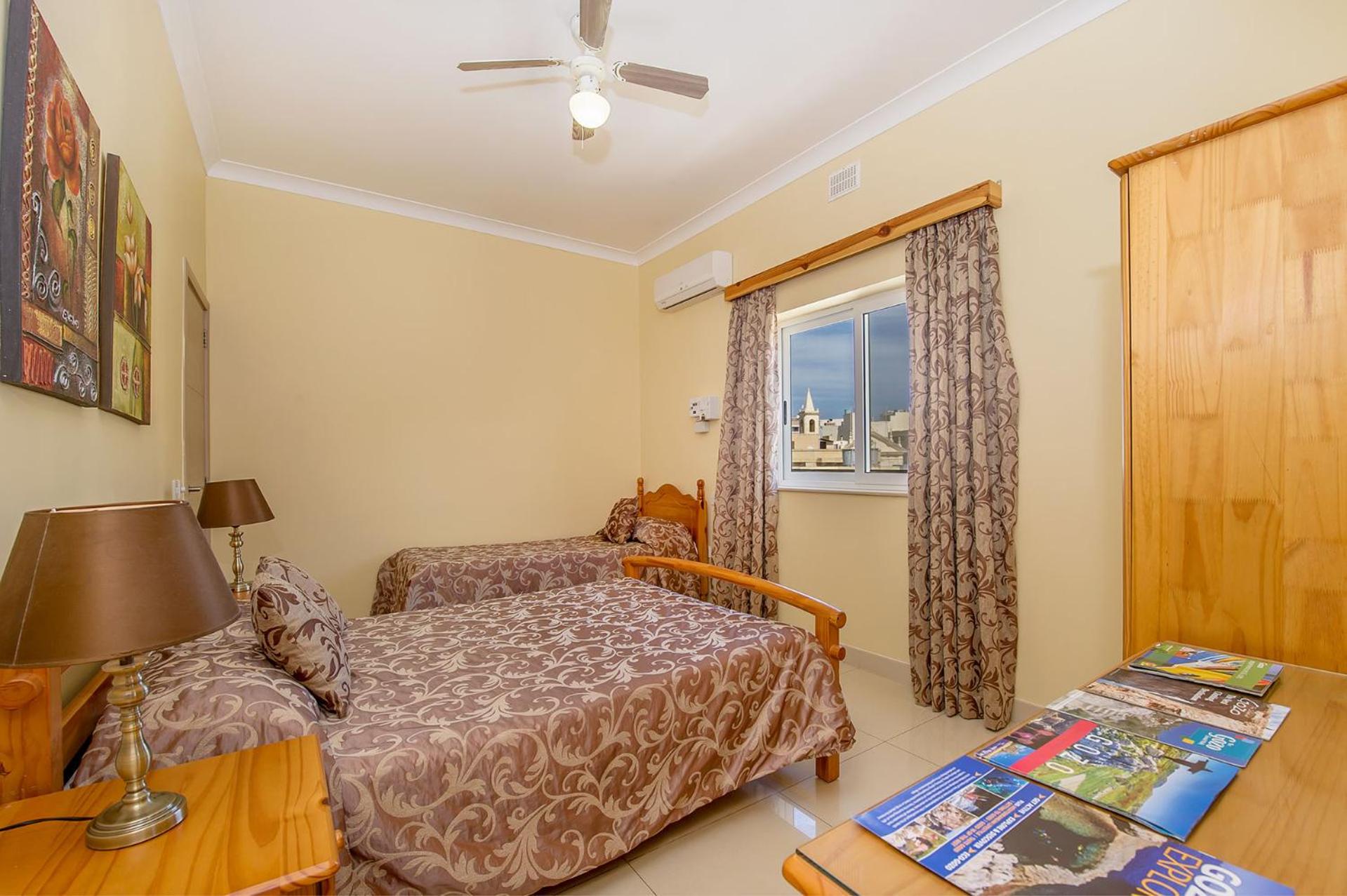Double or Twin Room - Photo 1