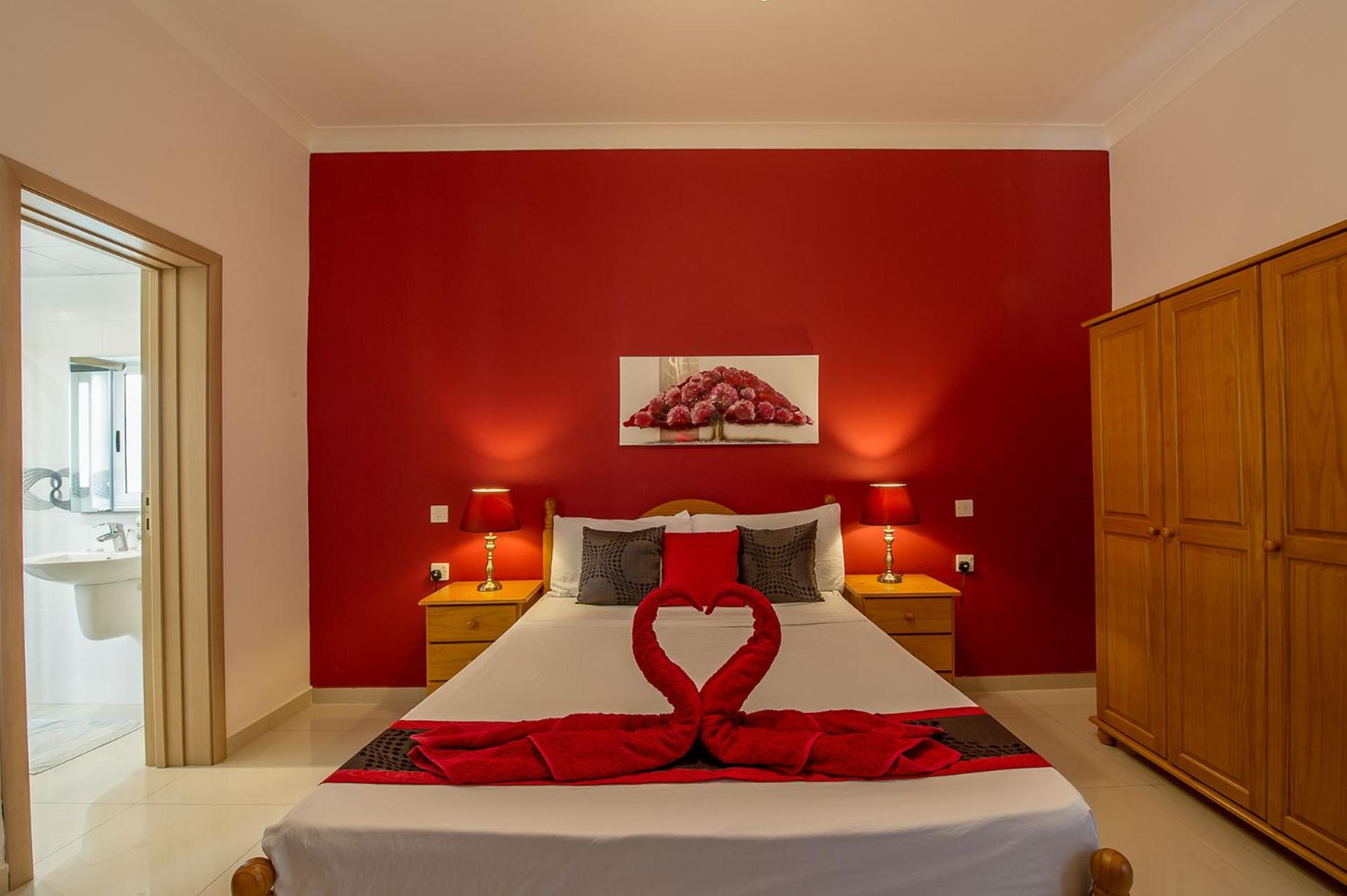 Double or Twin Room - Photo 7