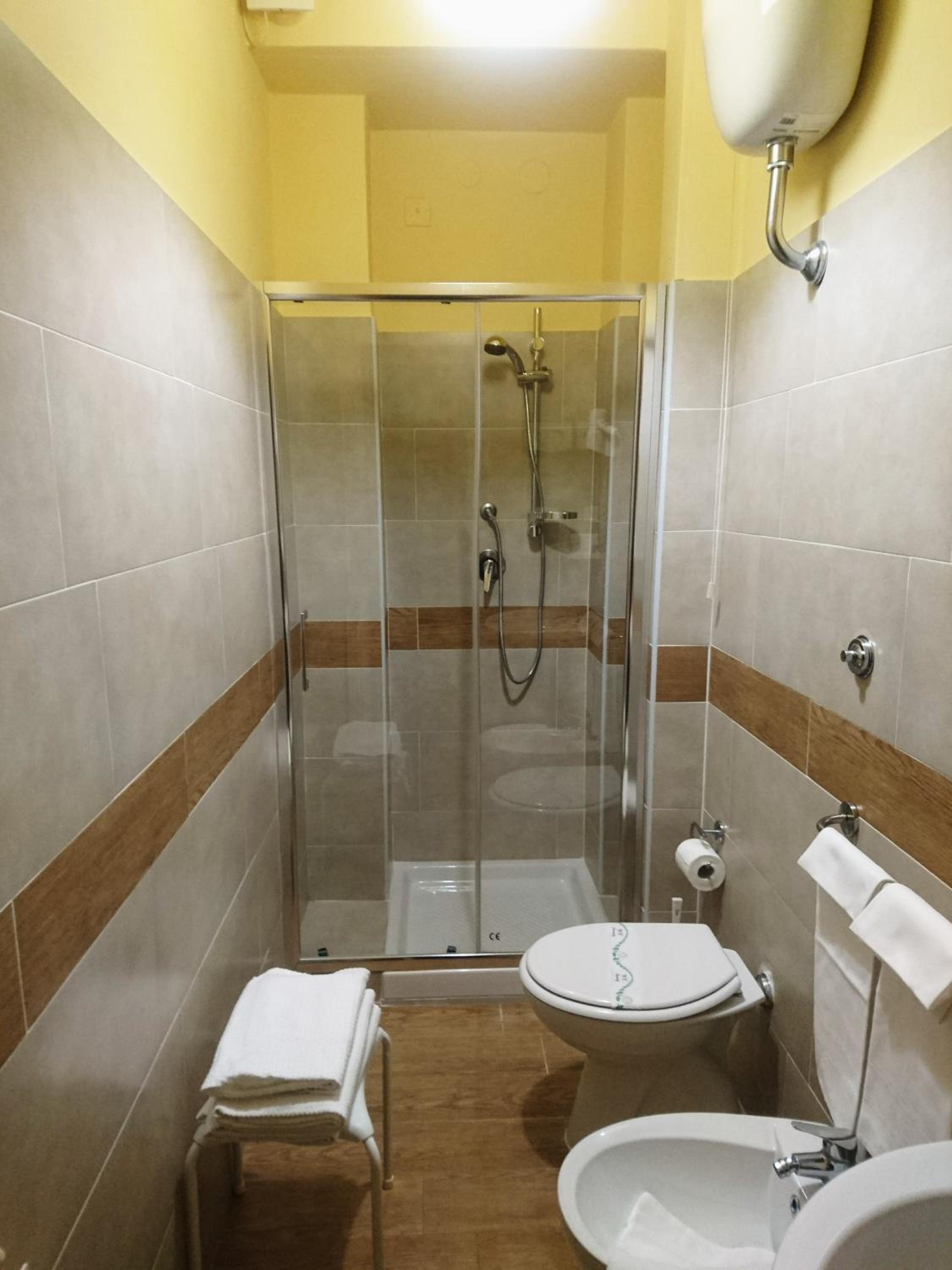 Triple Room - Photo 1