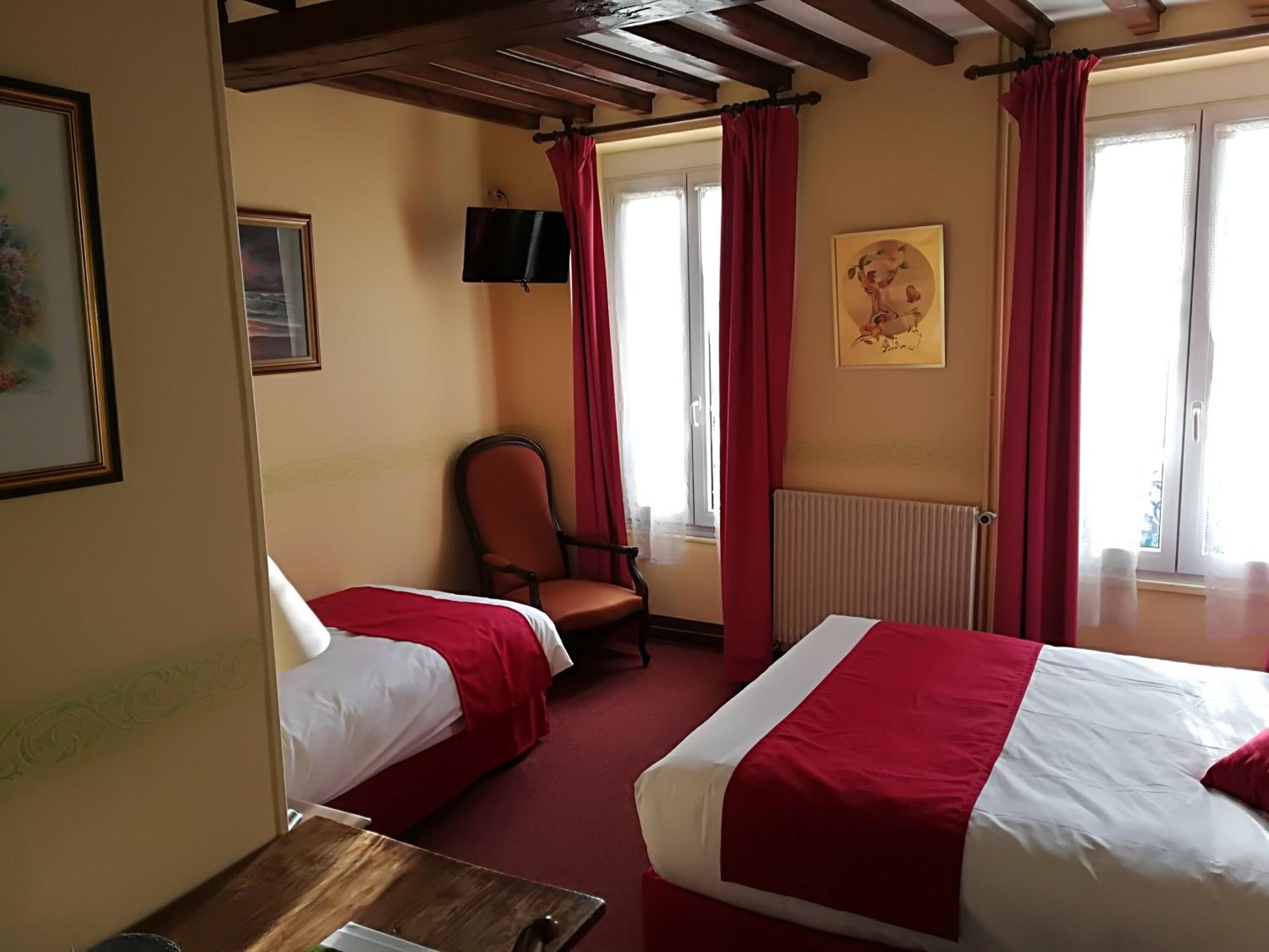 Triple Room photo 2