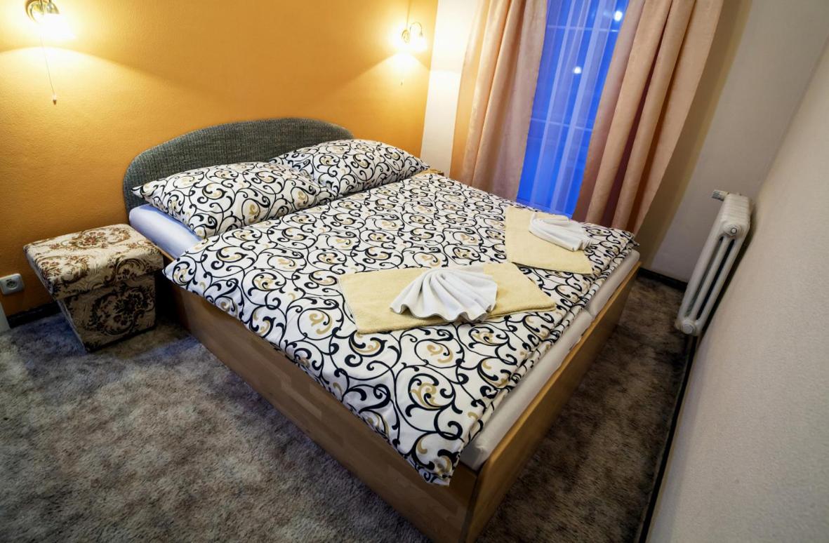 Double Or Twin Room photo 1