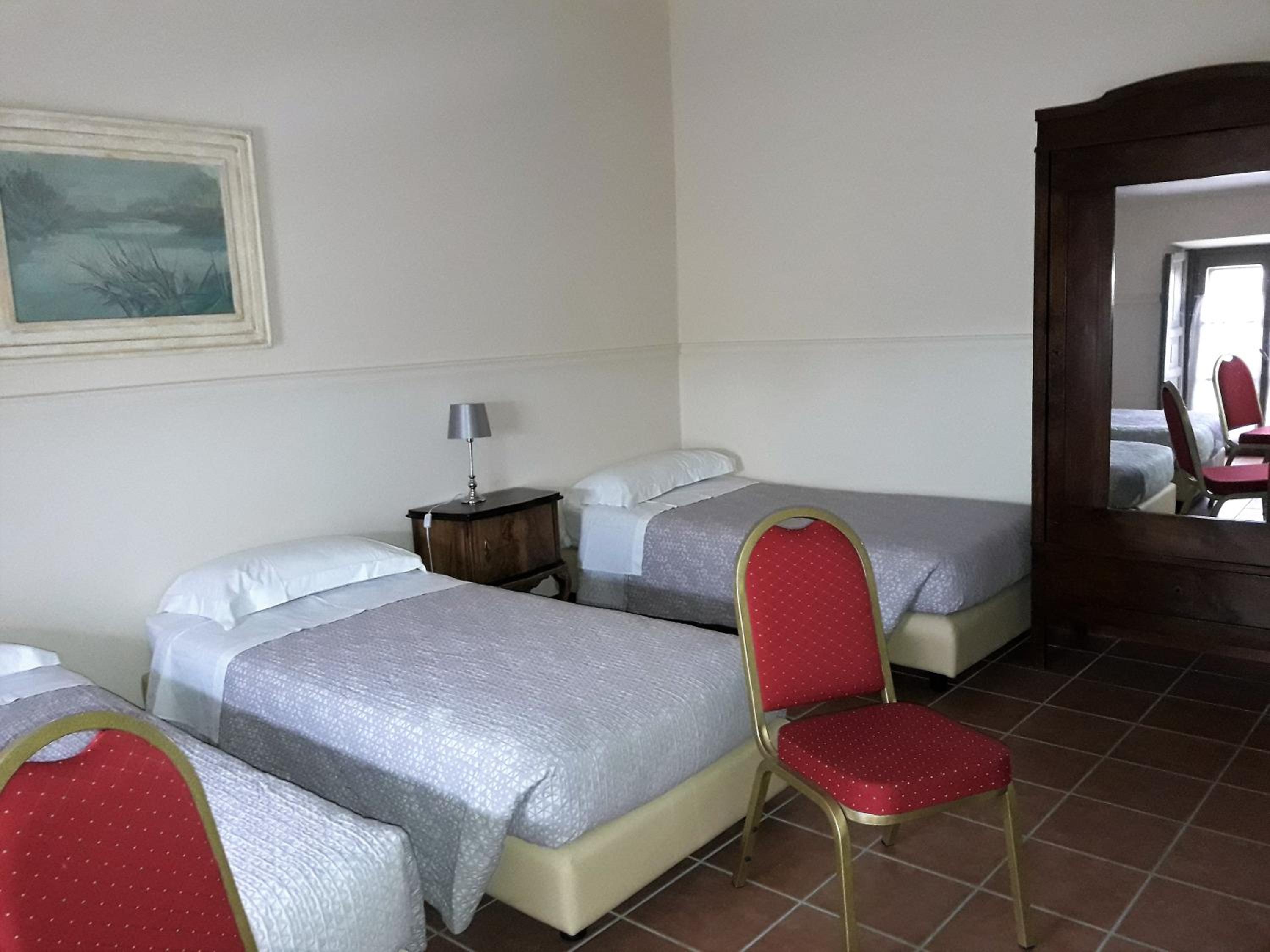 Triple Room - Photo 15