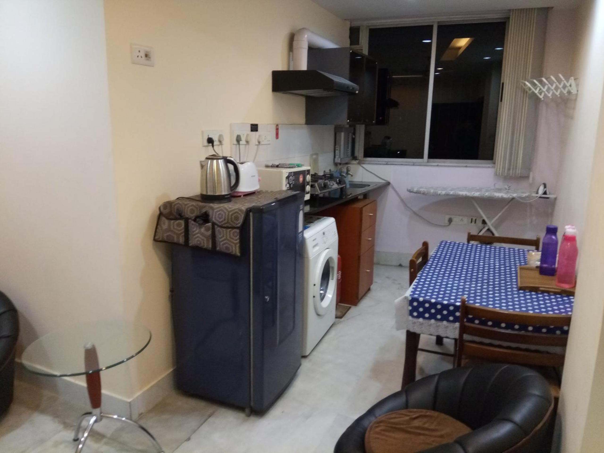 One-Bedroom Apartment - Photo 6