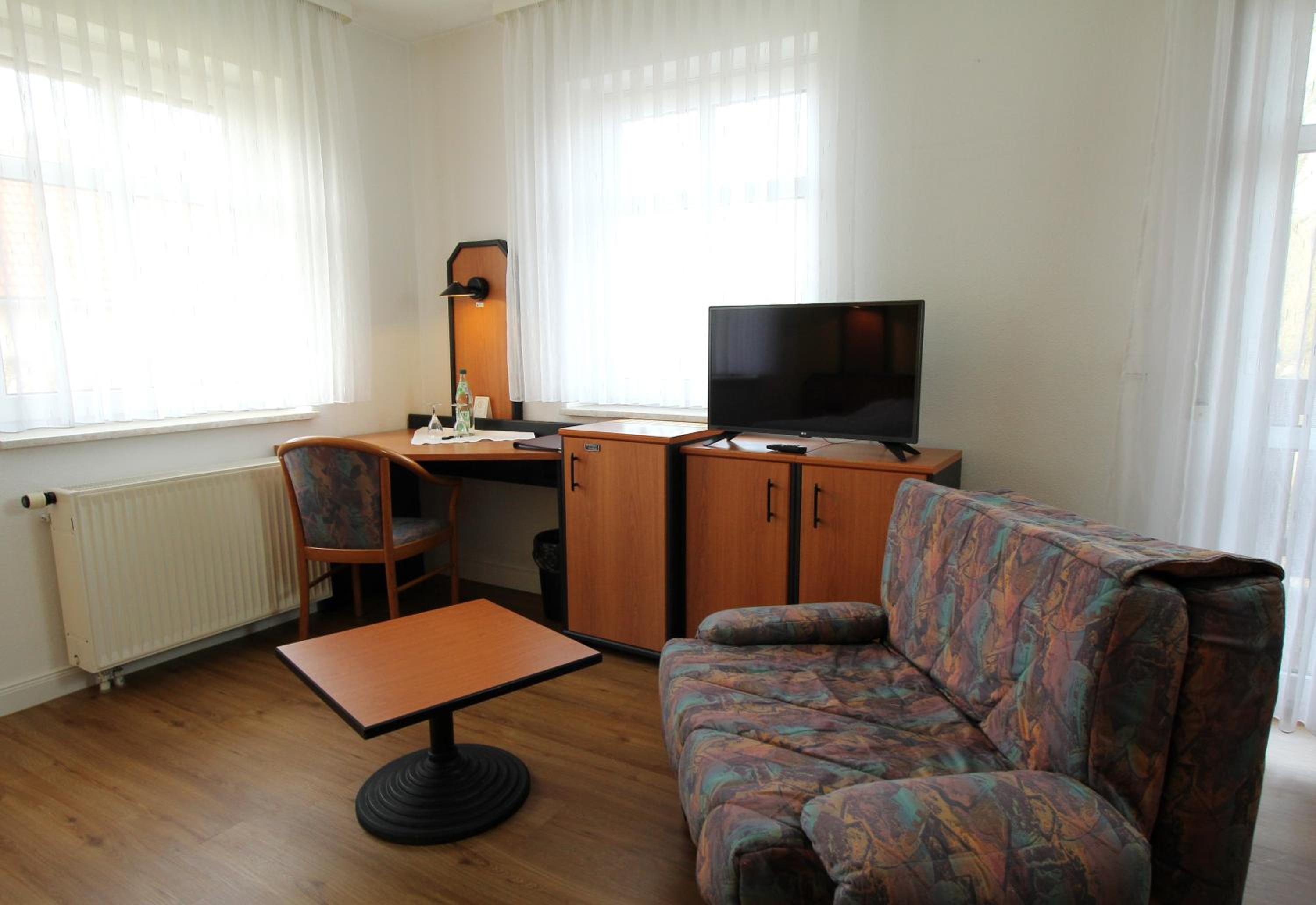 Deluxe Double Room with Balcony - Photo 1